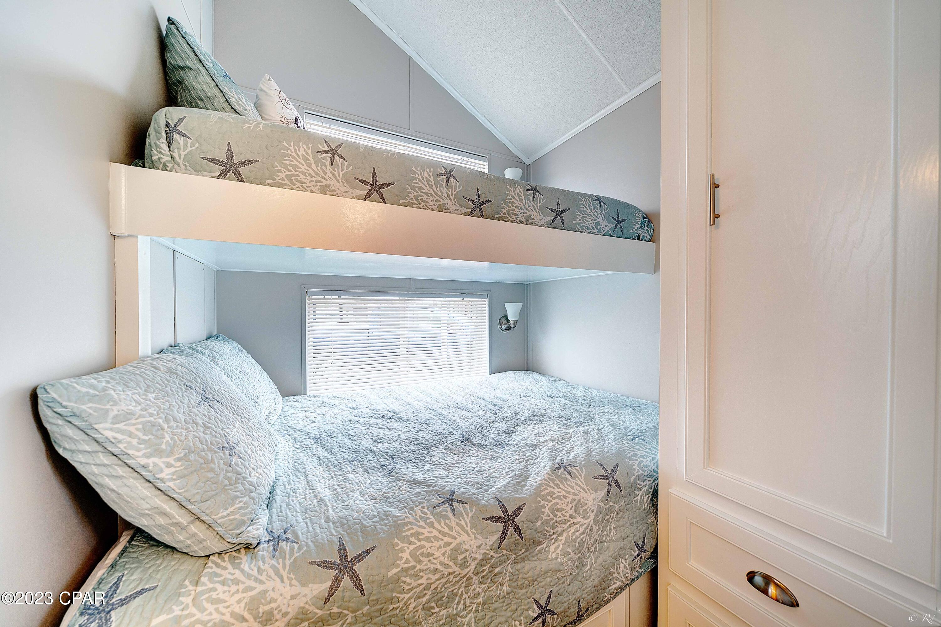 Emerald Pointe Resort - Residential