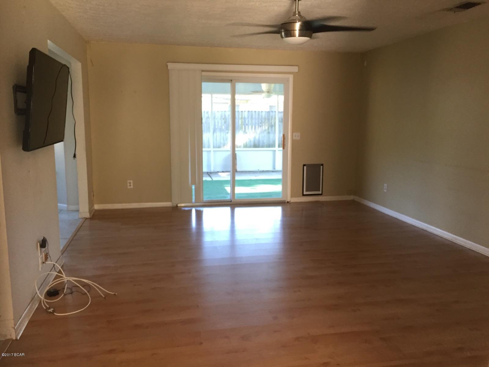 Pine Forest Est Ph 2 - Residential