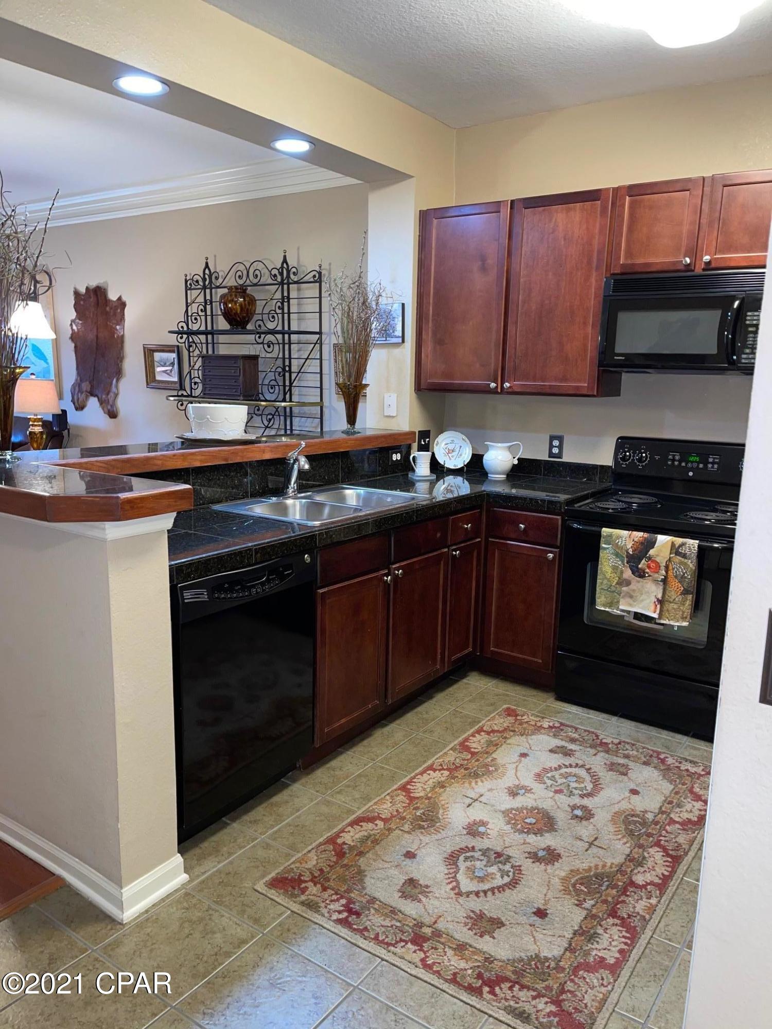 Baldwin Rowe - Residential