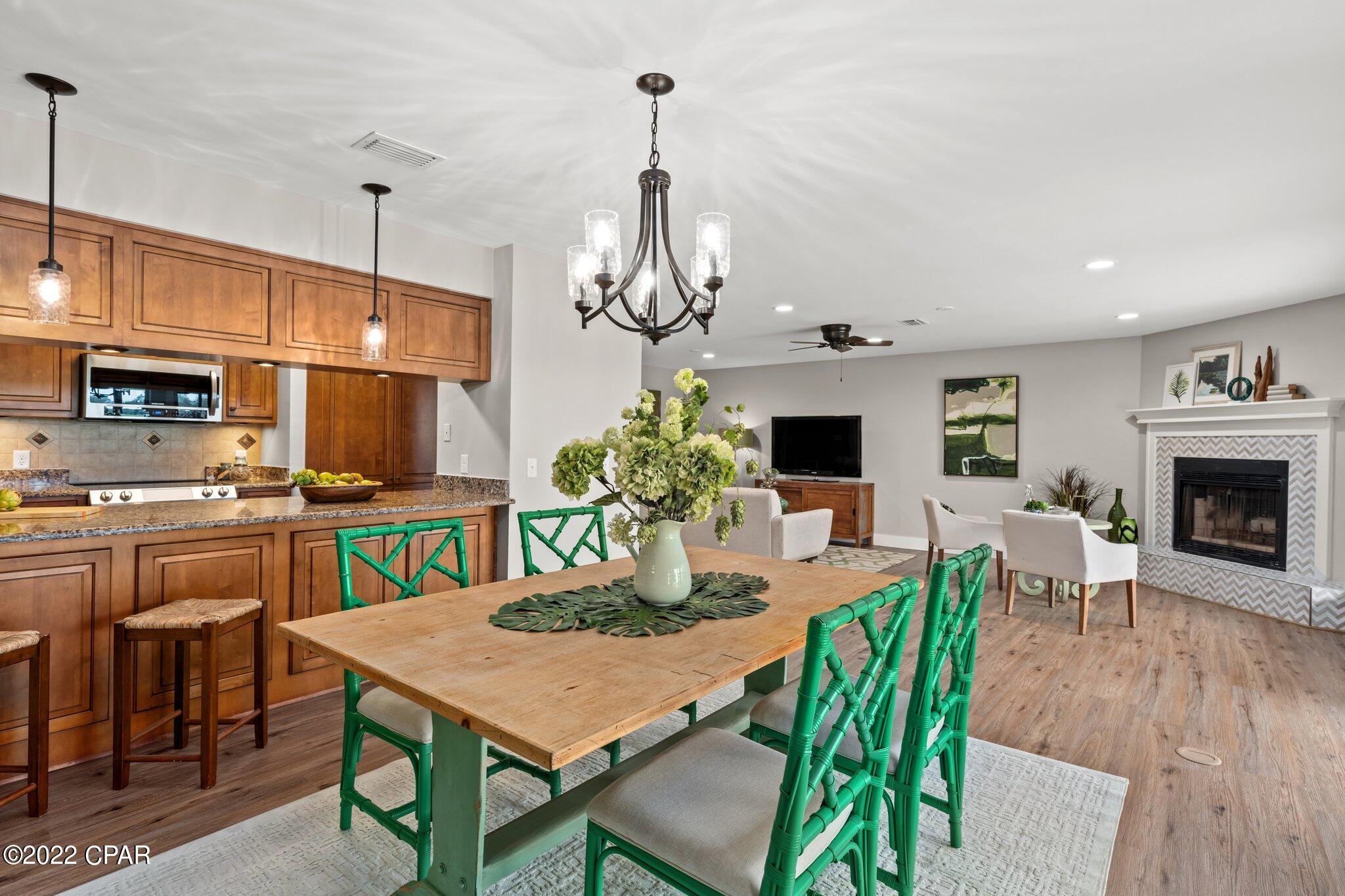 Country Club Harbour Estates - Residential