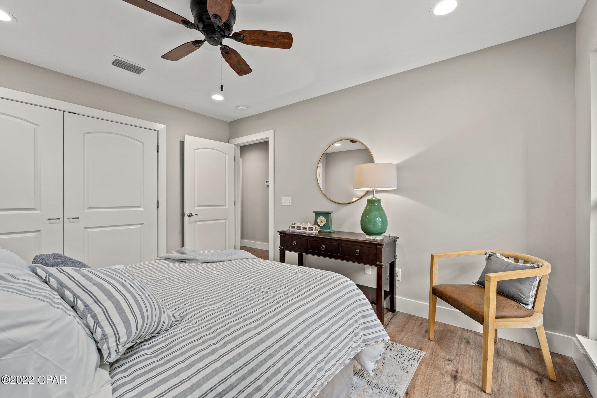 Country Club Harbour Estates - Residential