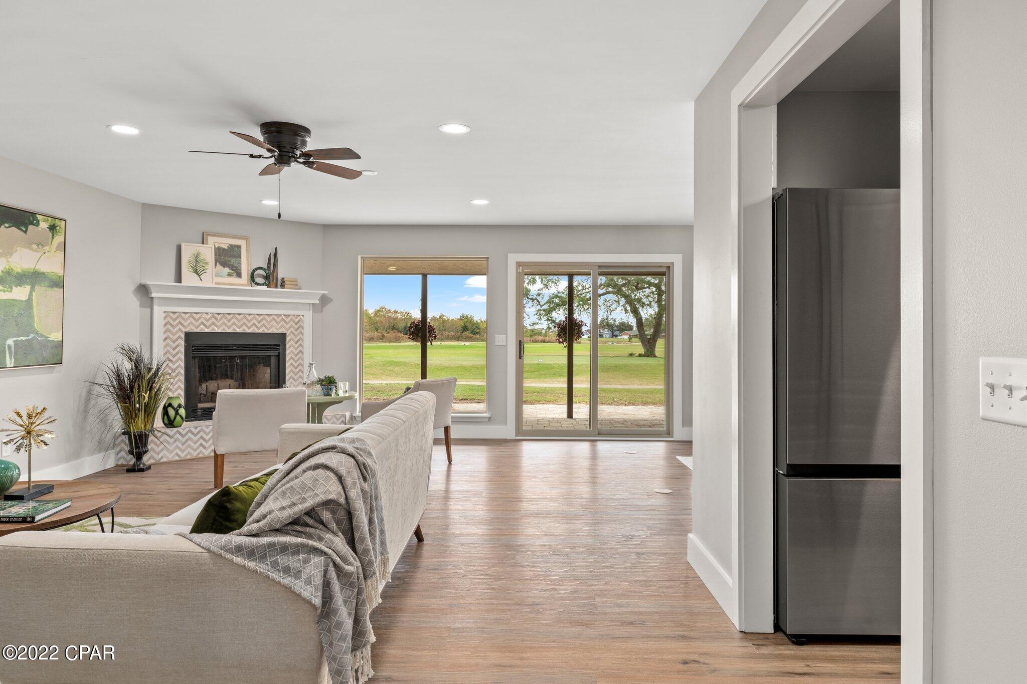 Country Club Harbour Estates - Residential