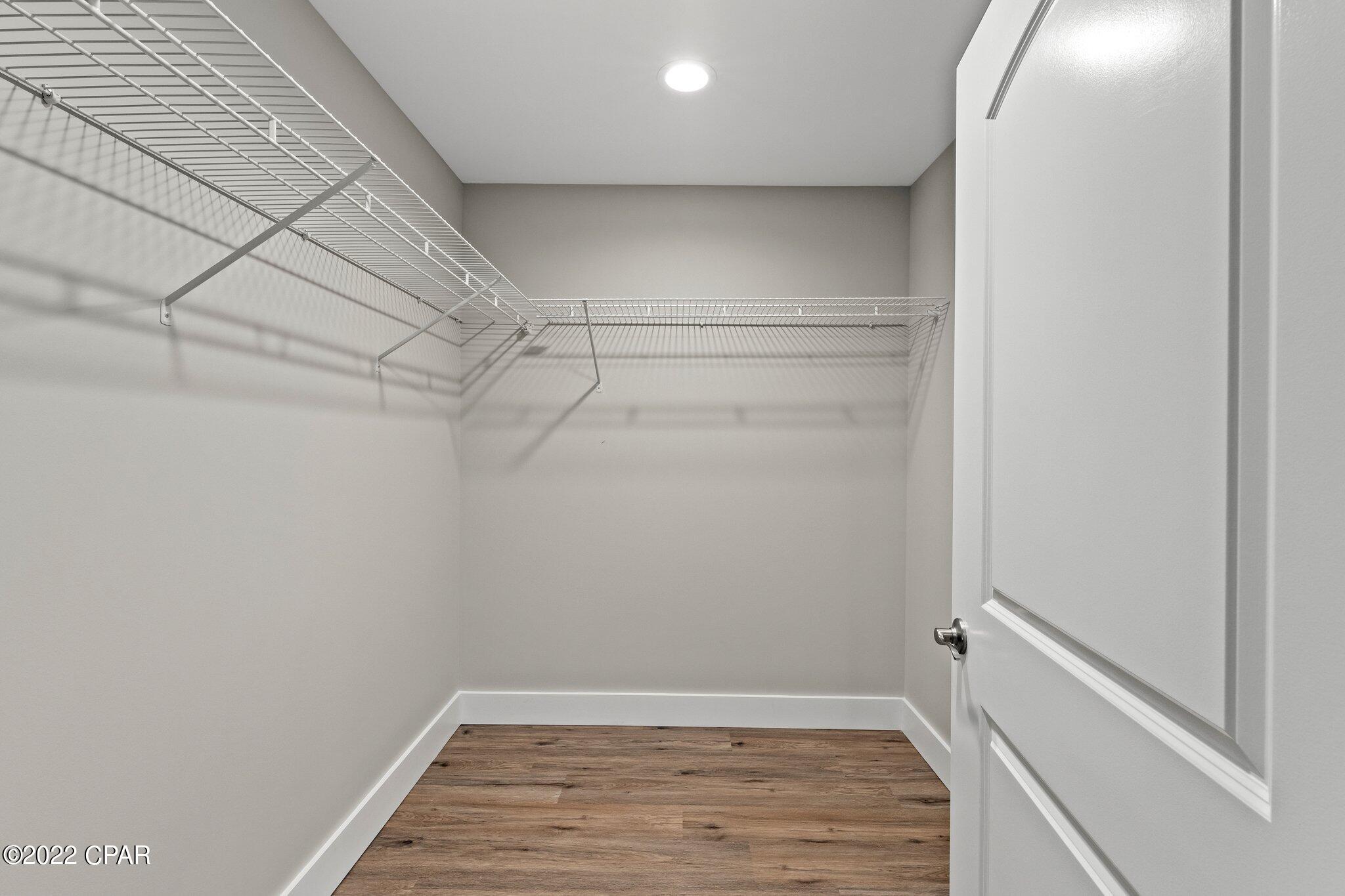 Country Club Harbour Estates - Residential