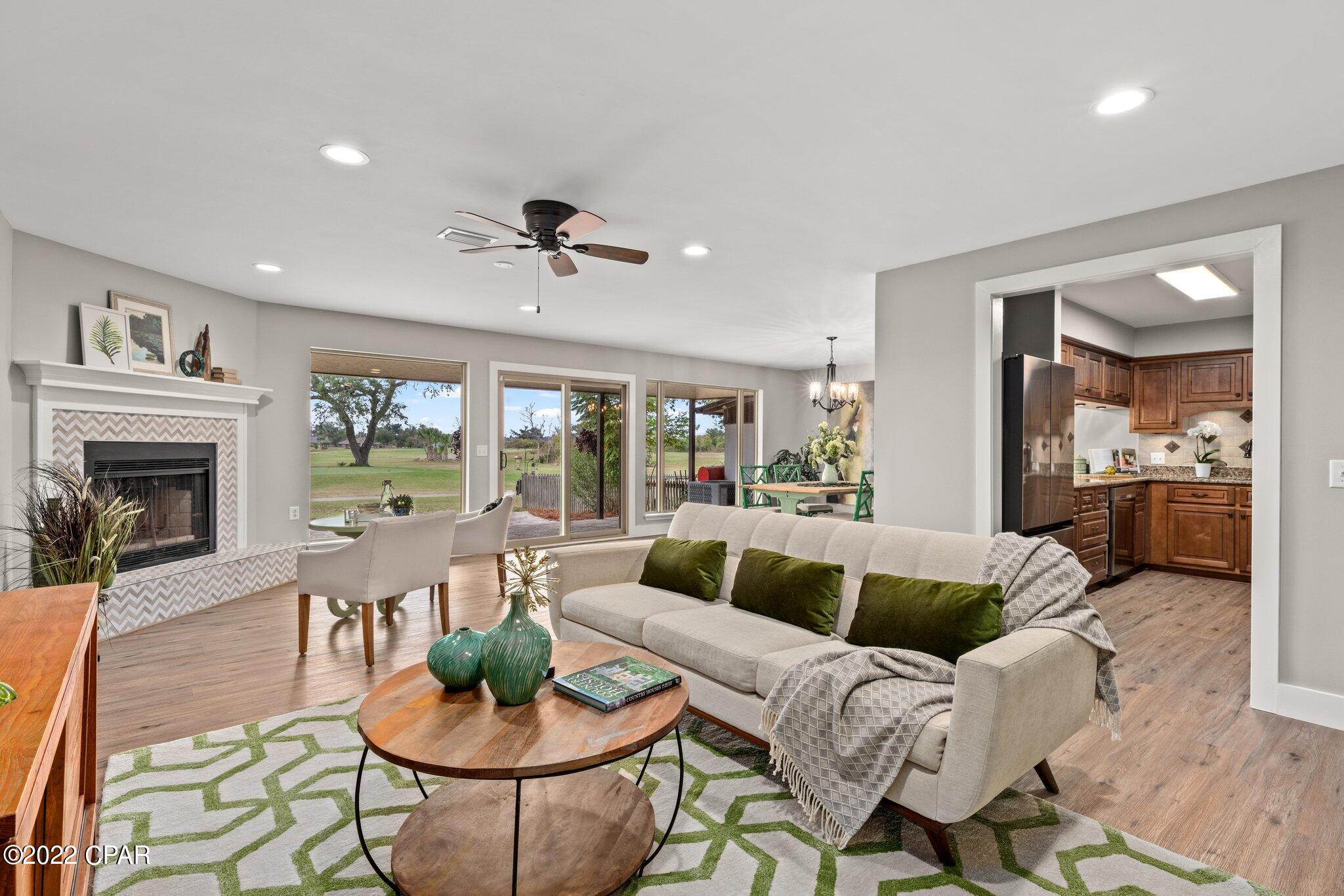 Country Club Harbour Estates - Residential