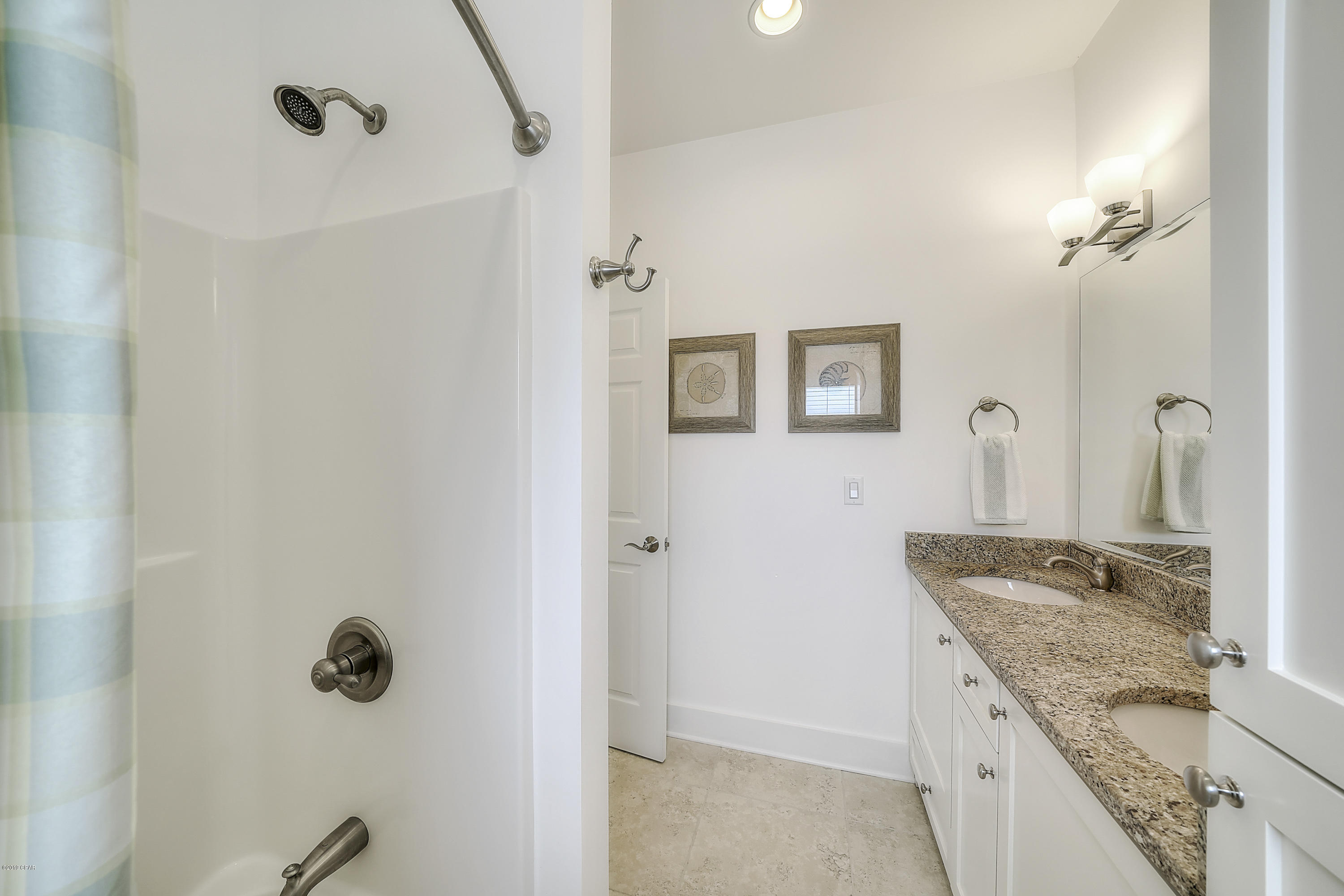 Laguna Beach 2nd Add - Residential