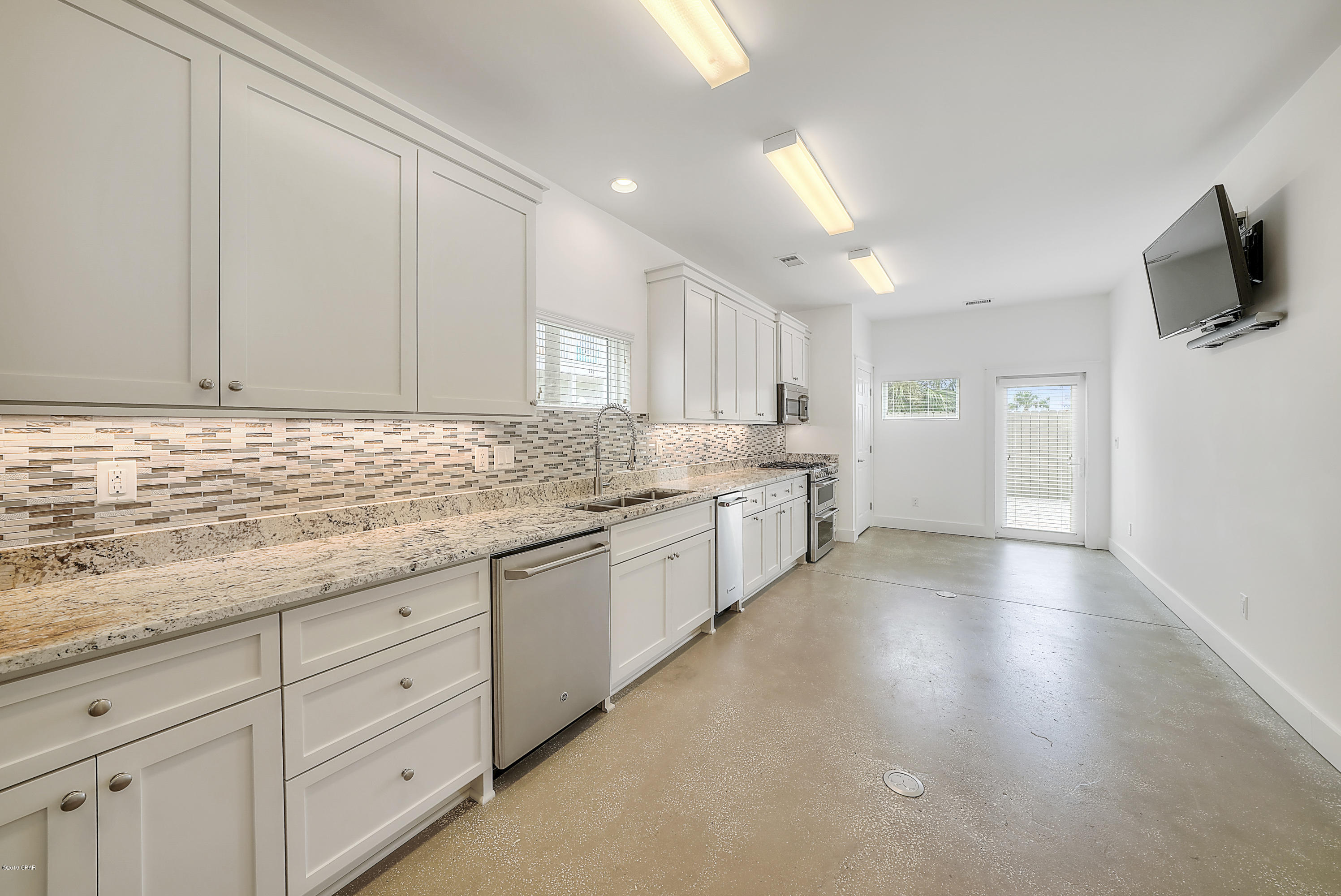 Laguna Beach 2nd Add - Residential