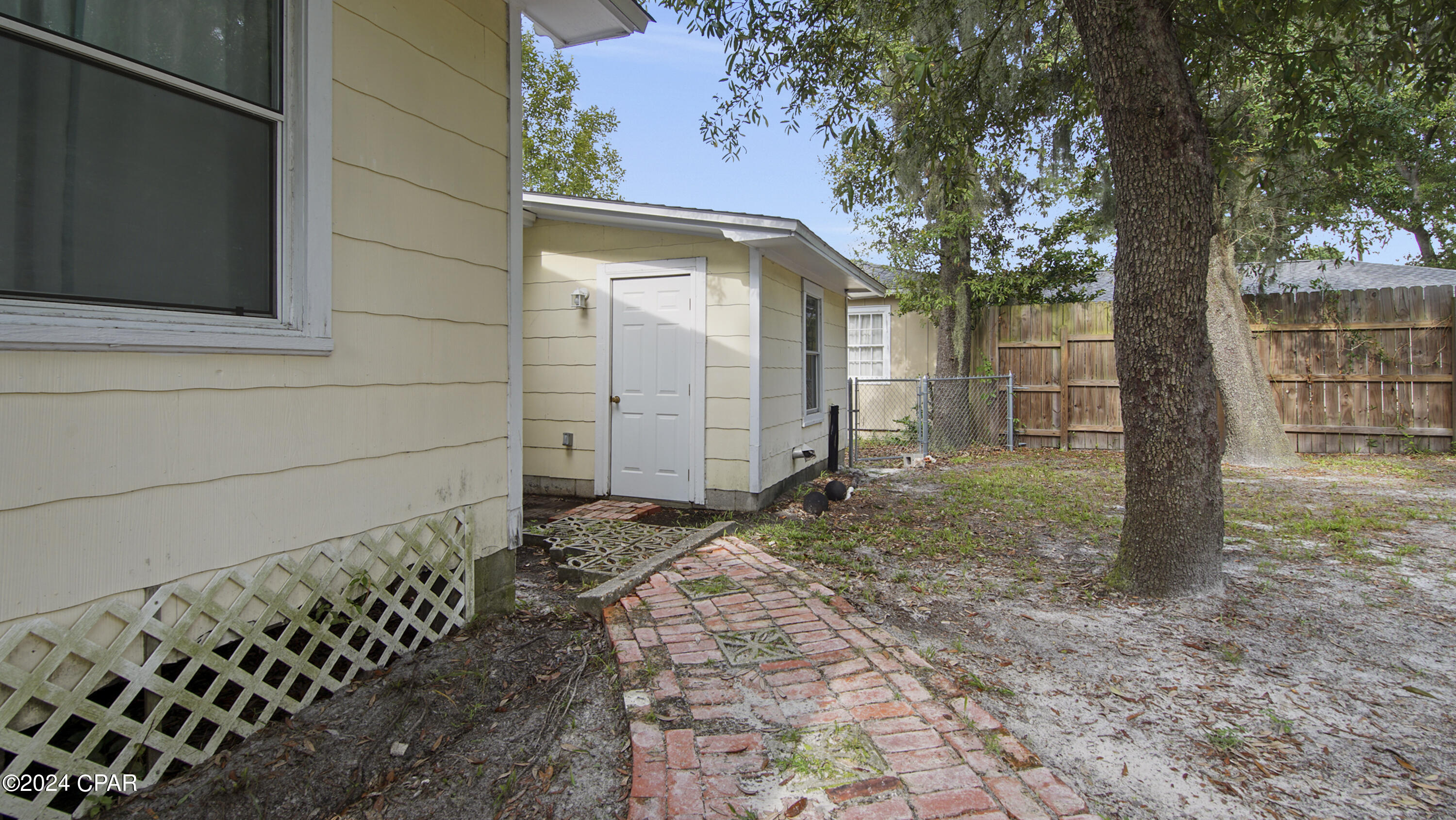 Cove Terrace - Residential