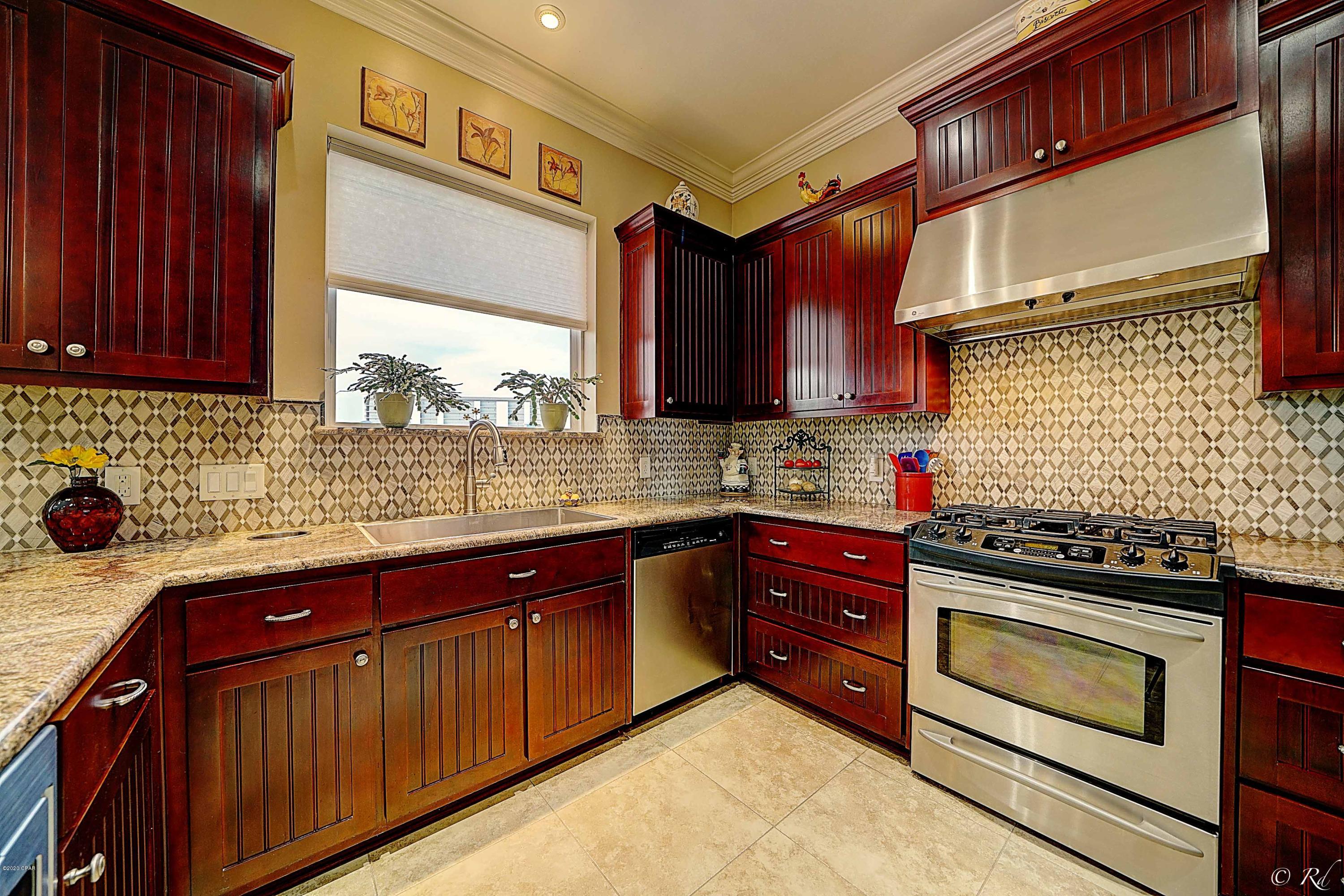 Lakes At Summer Breeze - Residential