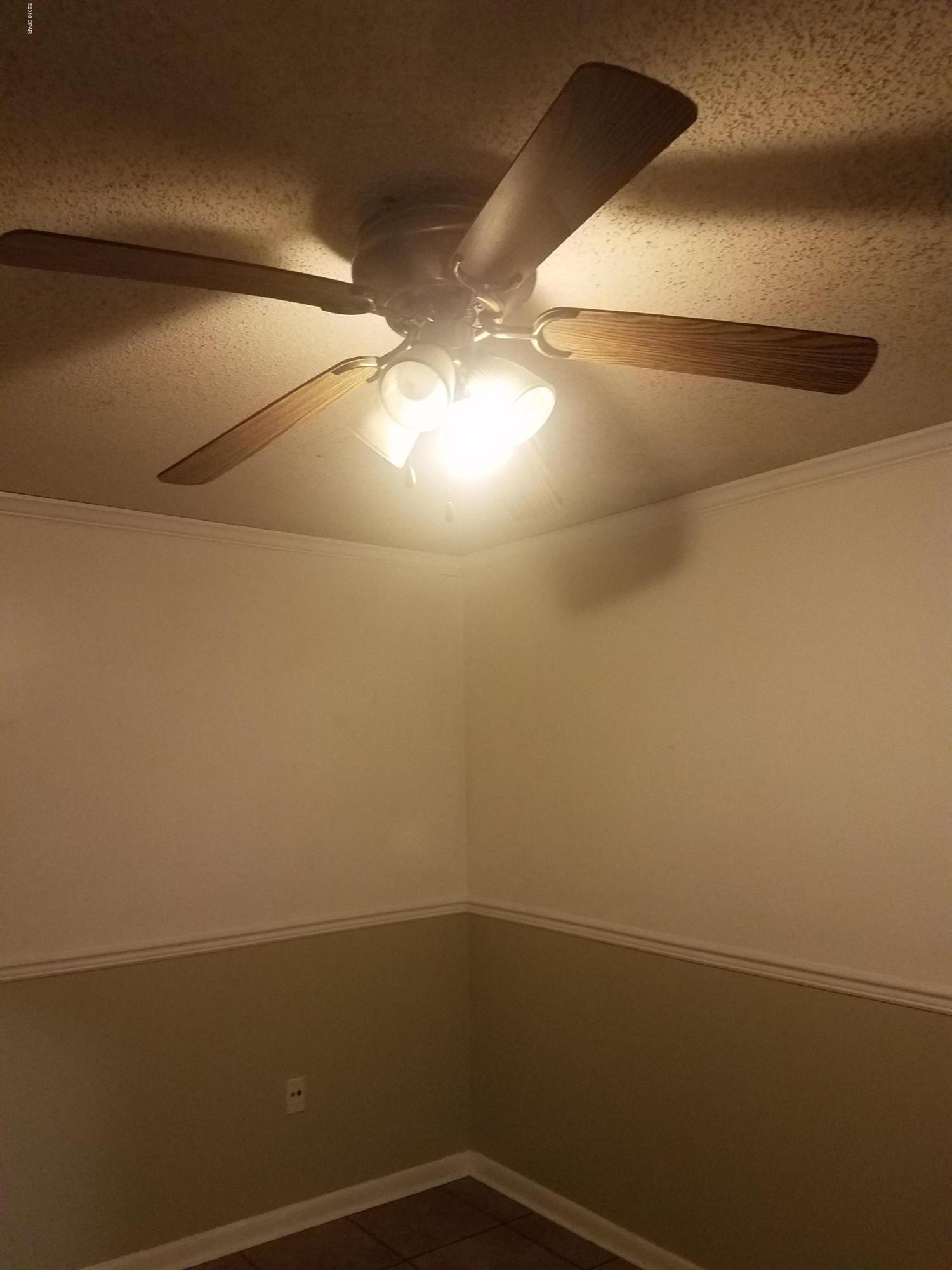 Towne & Country Lake Estates - Residential Lease