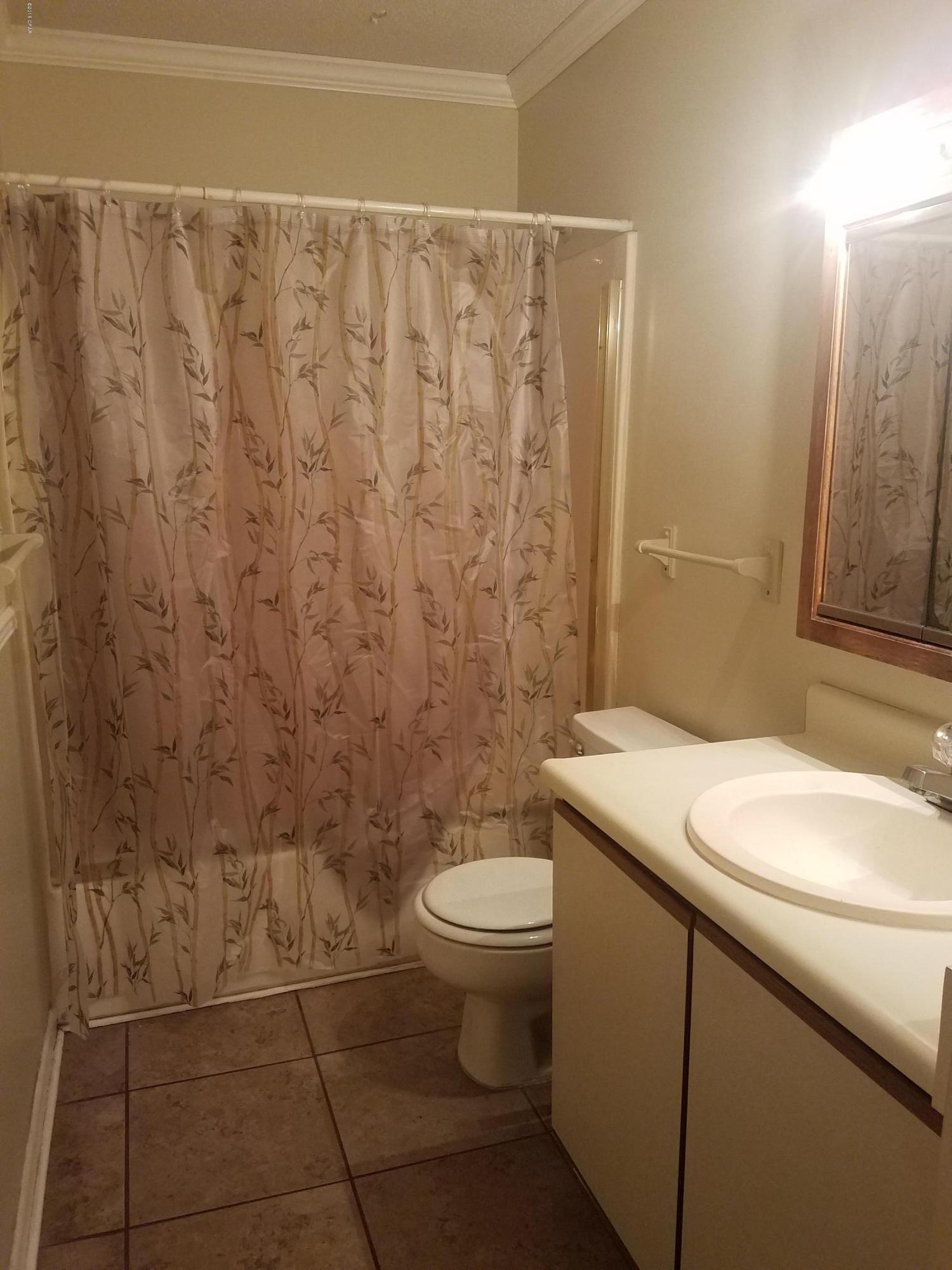 Towne & Country Lake Estates - Residential Lease