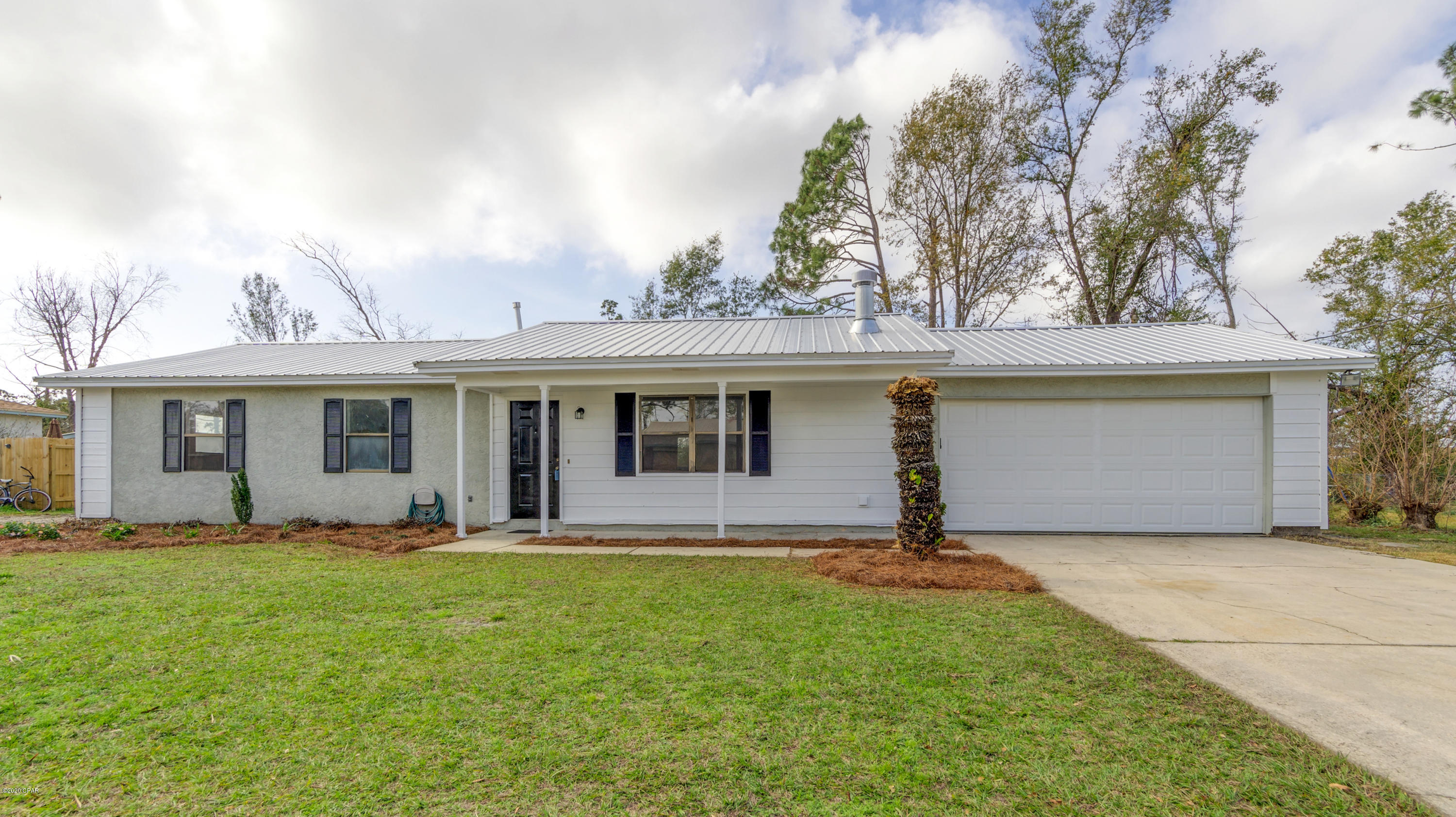 Venetian Villa 1st Add Replat - Residential