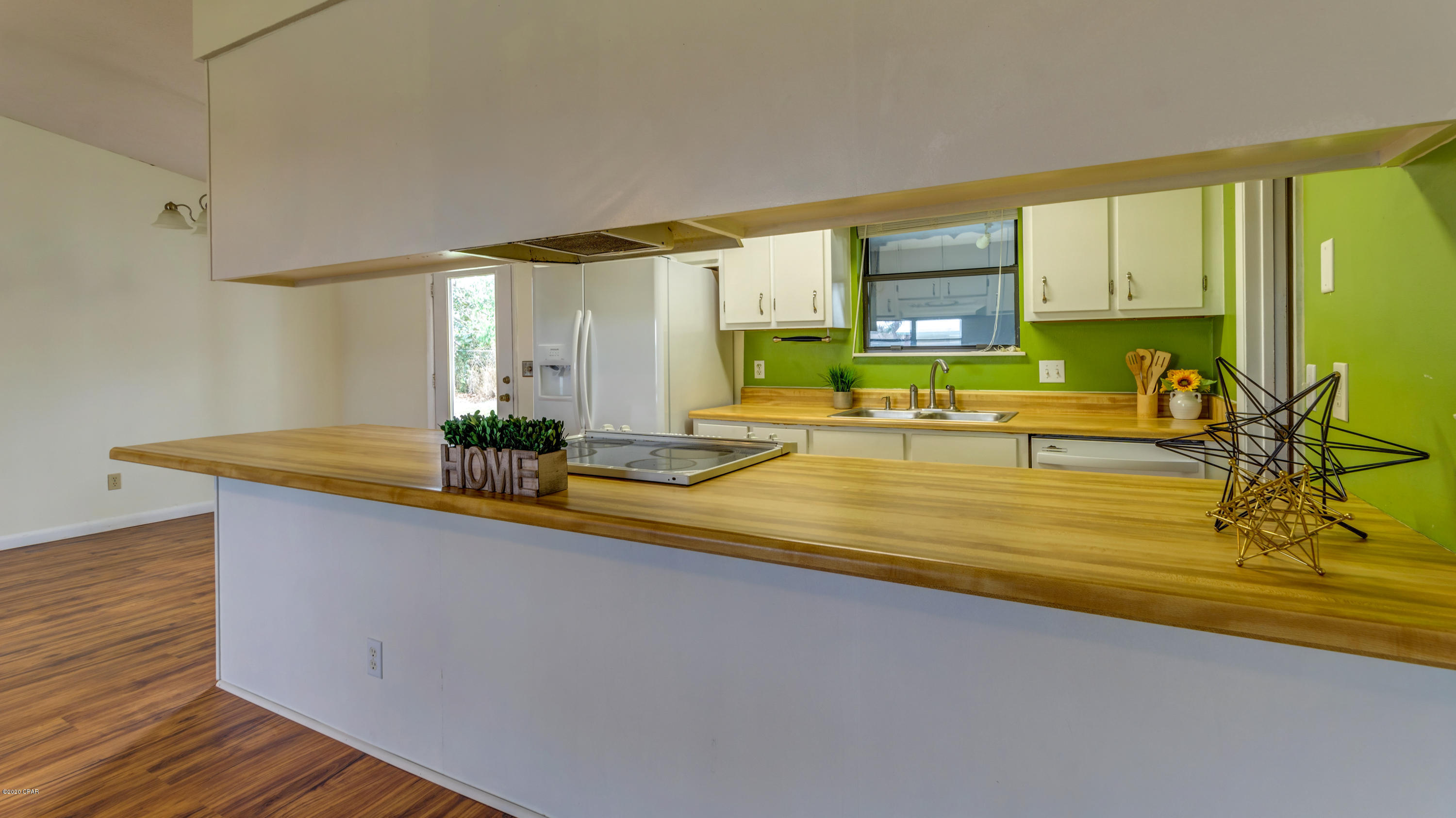 Venetian Villa 1st Add Replat - Residential