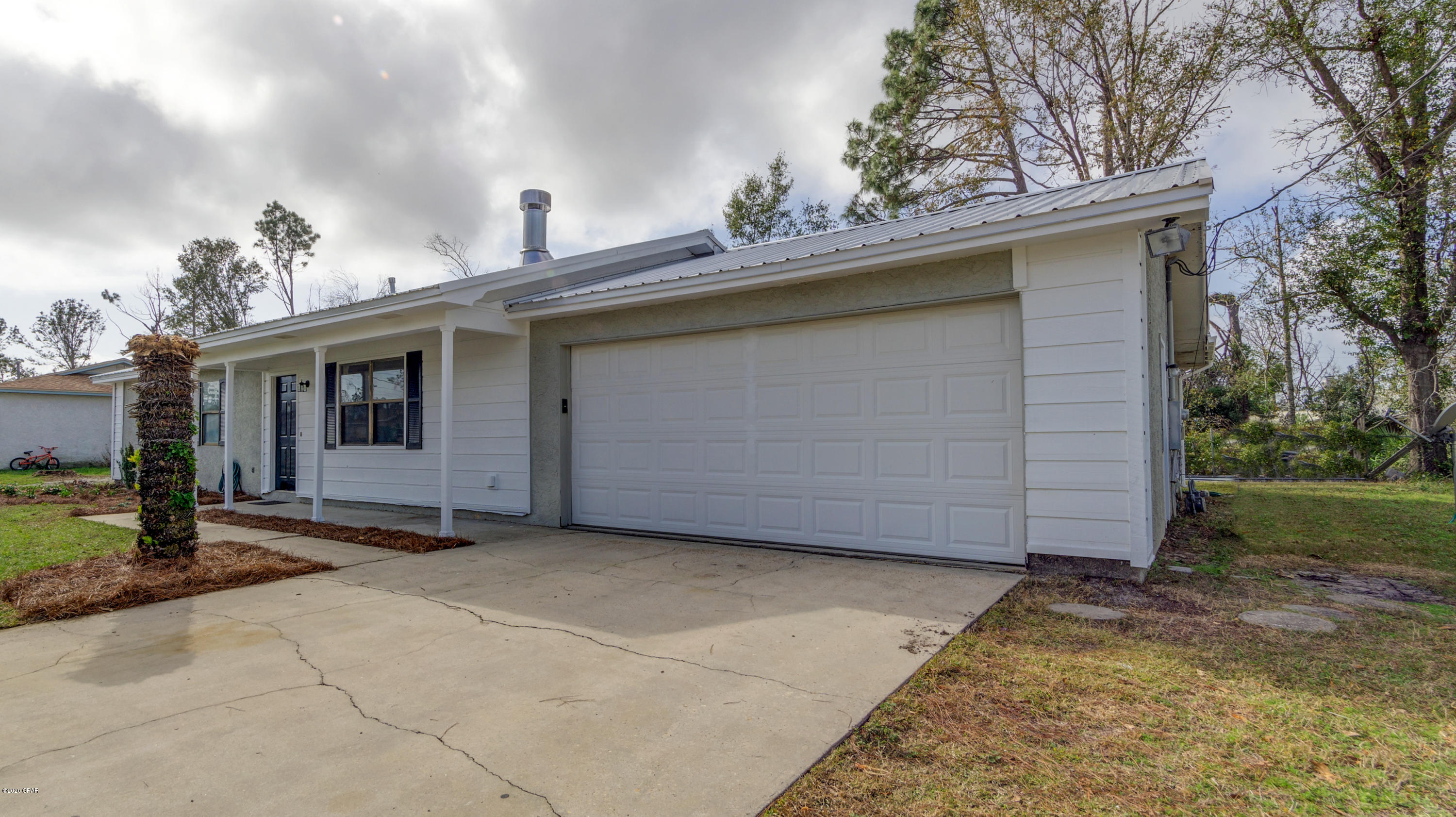 Venetian Villa 1st Add Replat - Residential