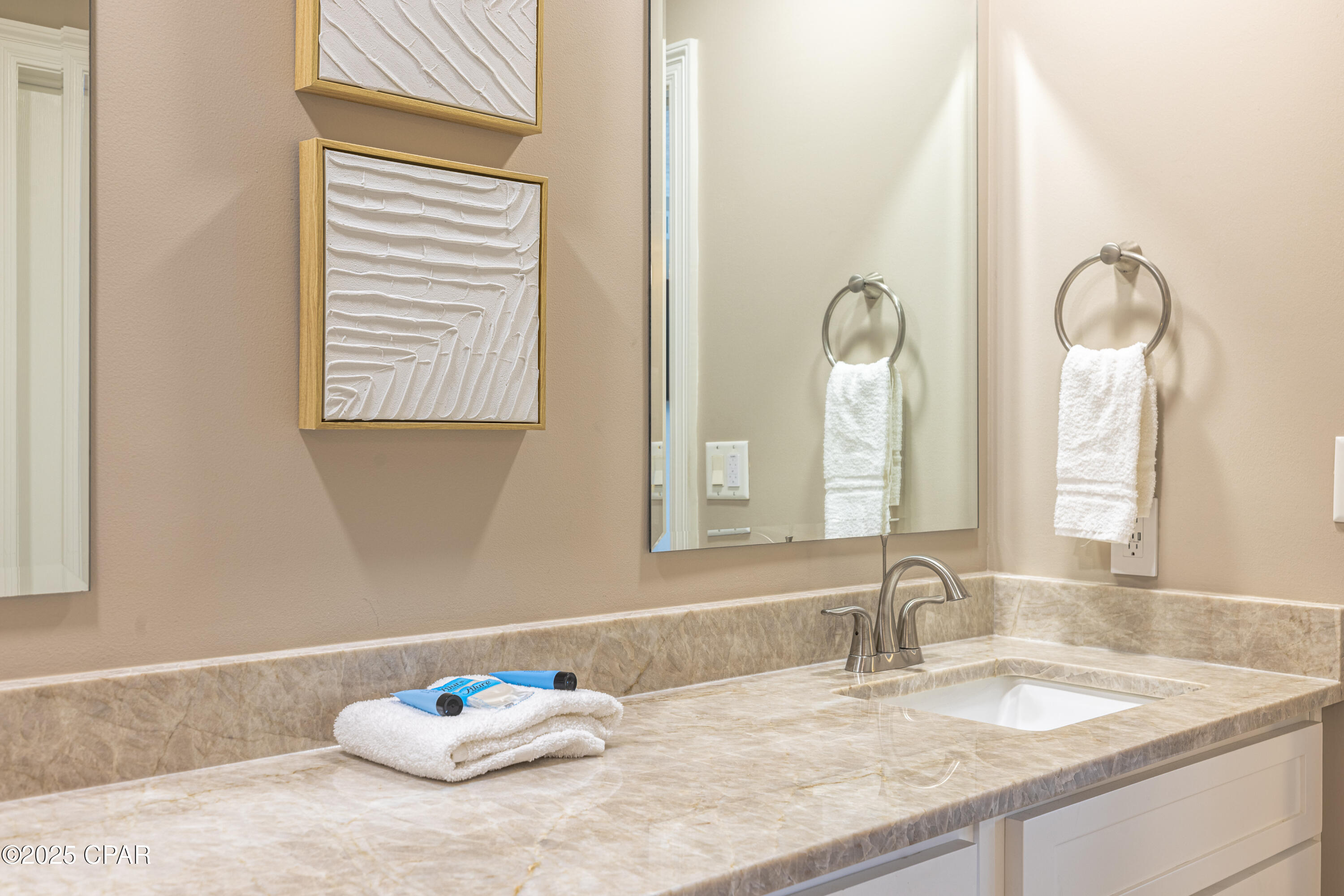 Hidden Dunes Condo - Residential