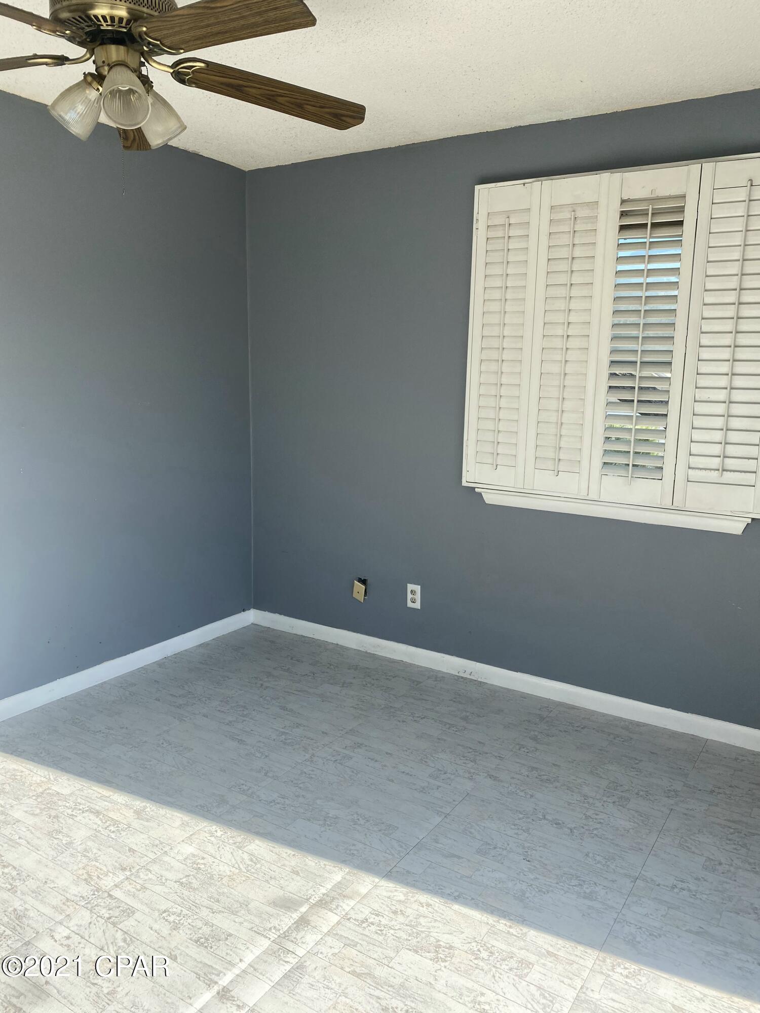 Silver Sands Unit 1 - Residential