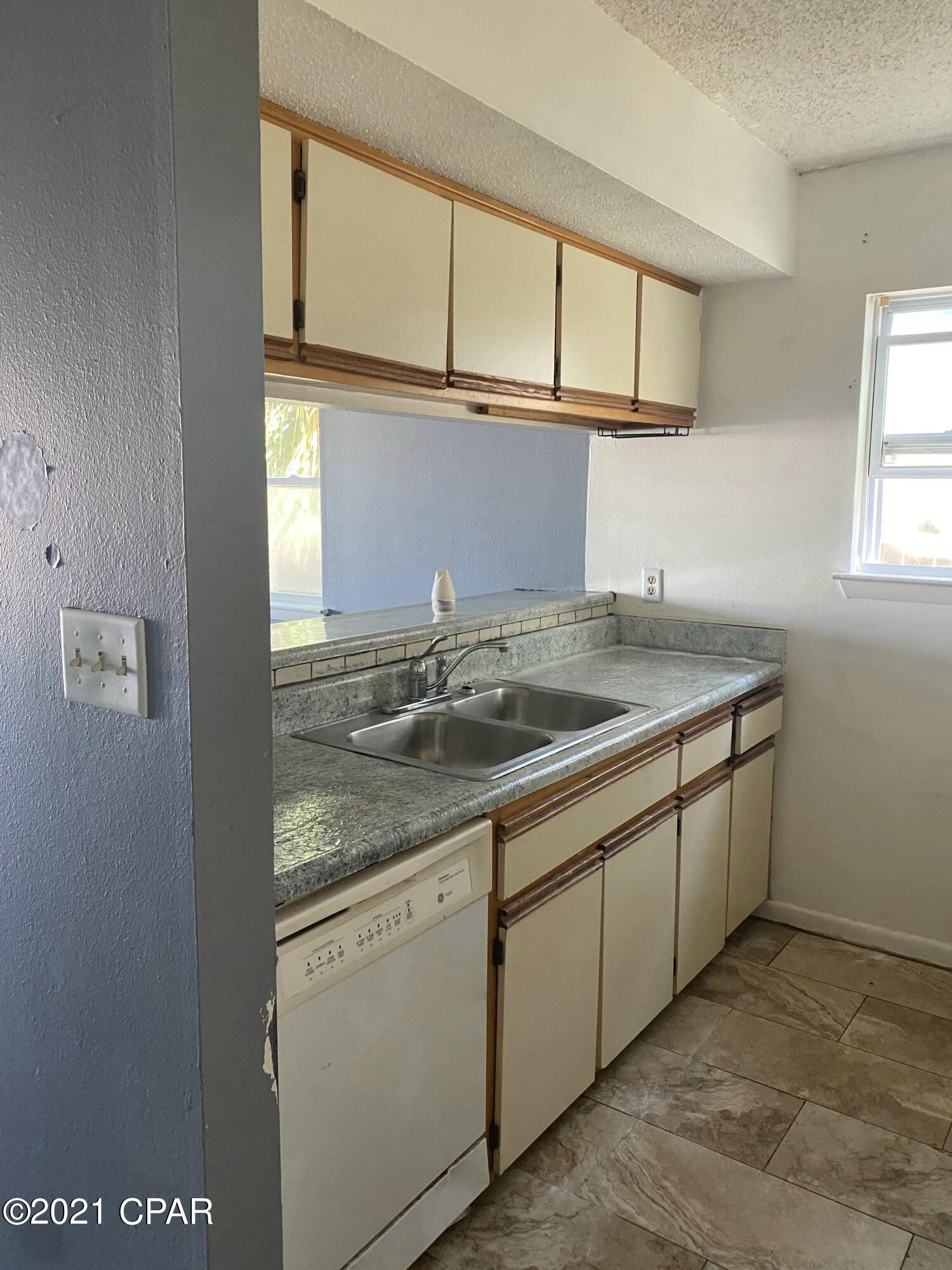 Silver Sands Unit 1 - Residential