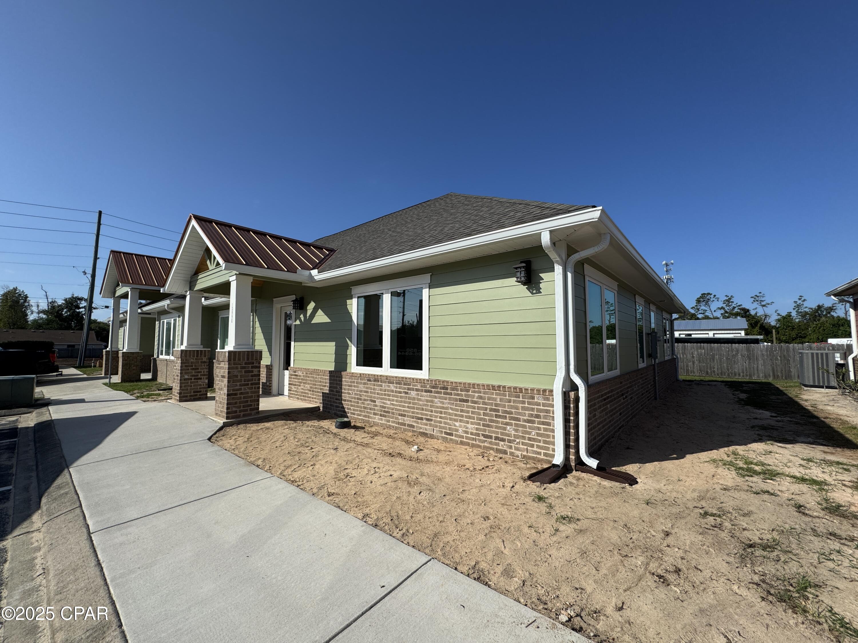 Segler - Commercial Lease