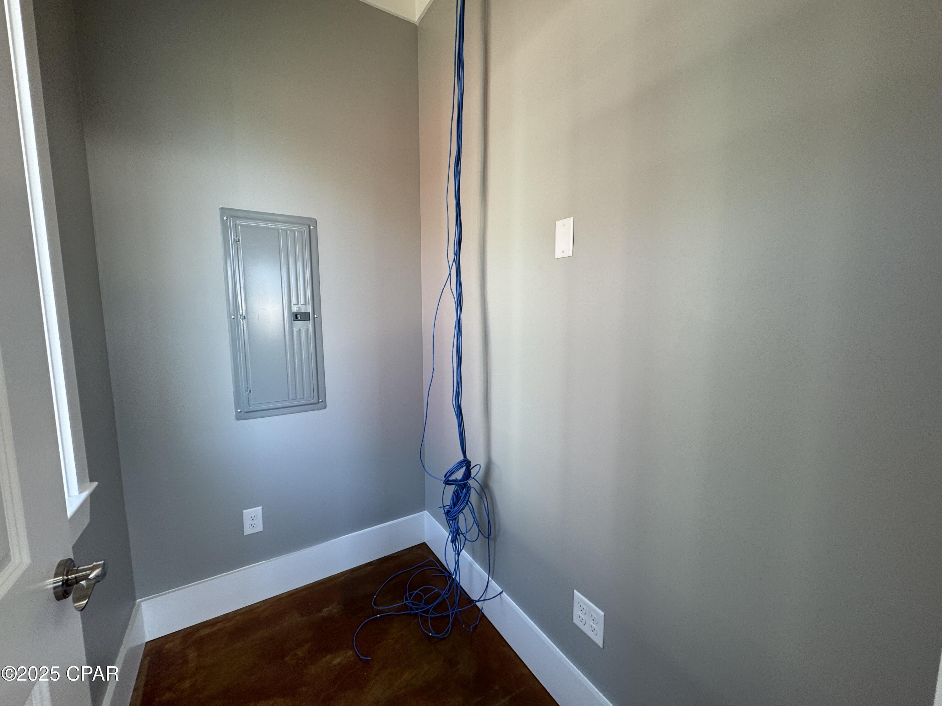 Segler - Commercial Lease