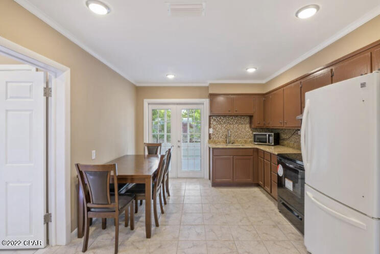 Pines 3rd Add Replat - Residential