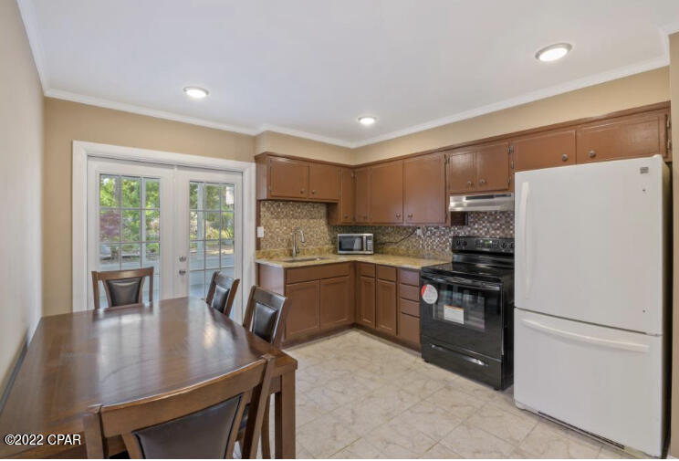 Pines 3rd Add Replat - Residential