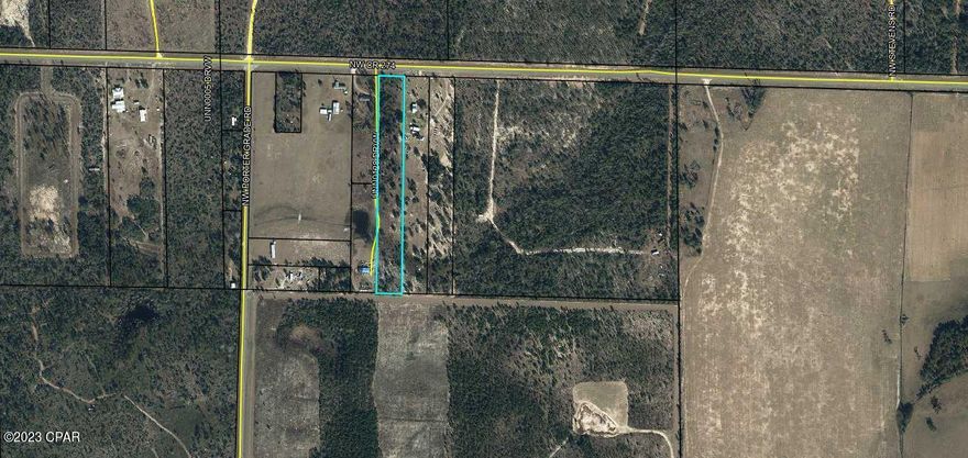 GREAT BUILDING PARCEL that's been left to its original Plush Green Florida Landscape. That means YOU have the ability to choose which trees stay and which ones go. Choose where you want your home built and even where your driveway goes. Location is perfect to escape the busy life in this quiet community. But if you ever miss it, Excitement is just a short drive away with The Worlds Most Beautiful Beaches Panama City Beach, Famous Pier Park Shopping, Tyndall Air Force Base and the Marianna Caverns. Cool Deep Water Springs are just minutes away along with several State Parks where you can enjoy biking, hiking, camping and swimming in the cool running deep water crystal clear springs . Purchase this parcel to build on now or for a future investment. Also makes a great gift. Parcels this size (4.45 acres) are getting harder to find. Take control of your future and secure this one now.