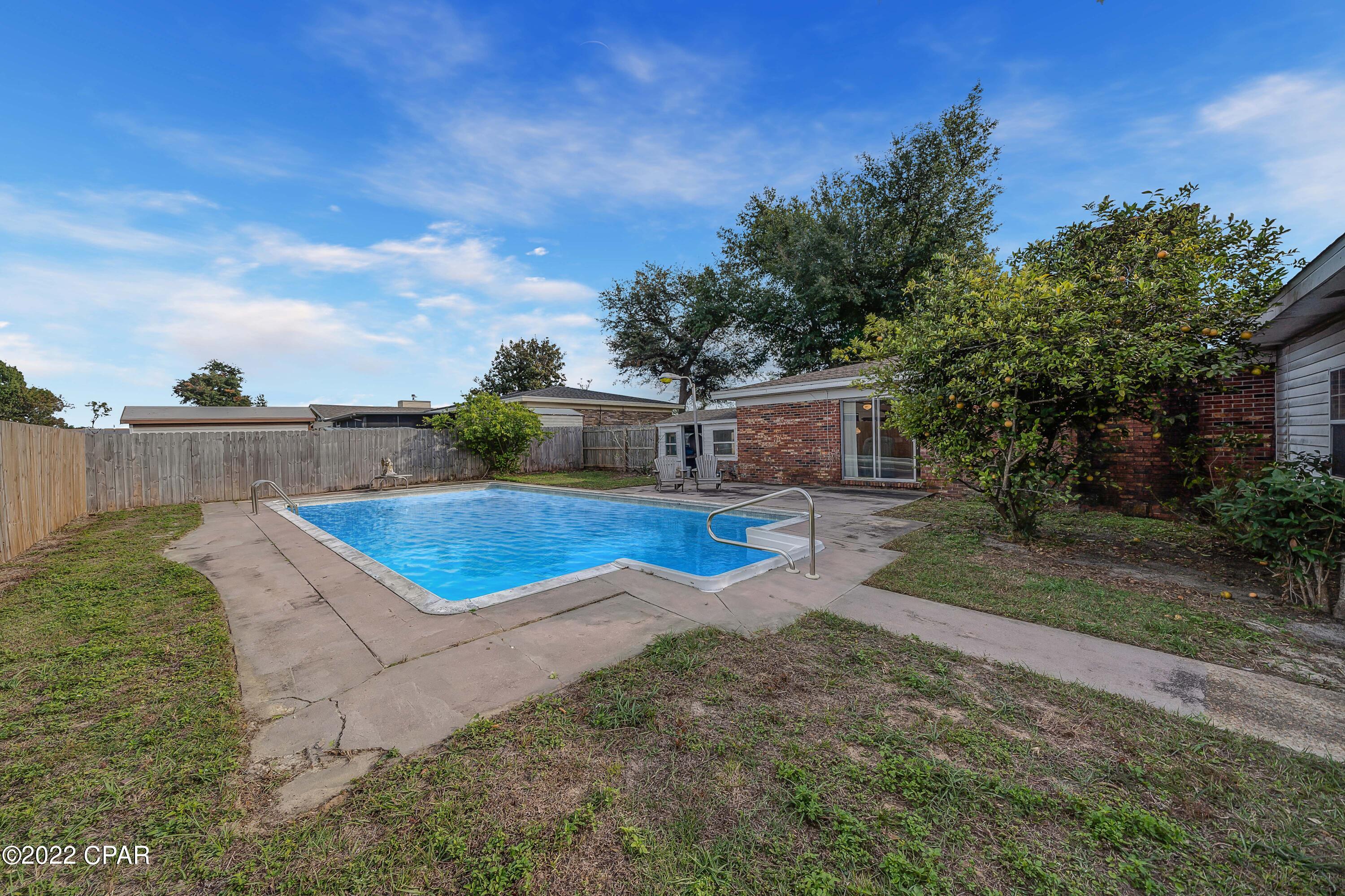 Lannie Rowe Lake Ests - Residential