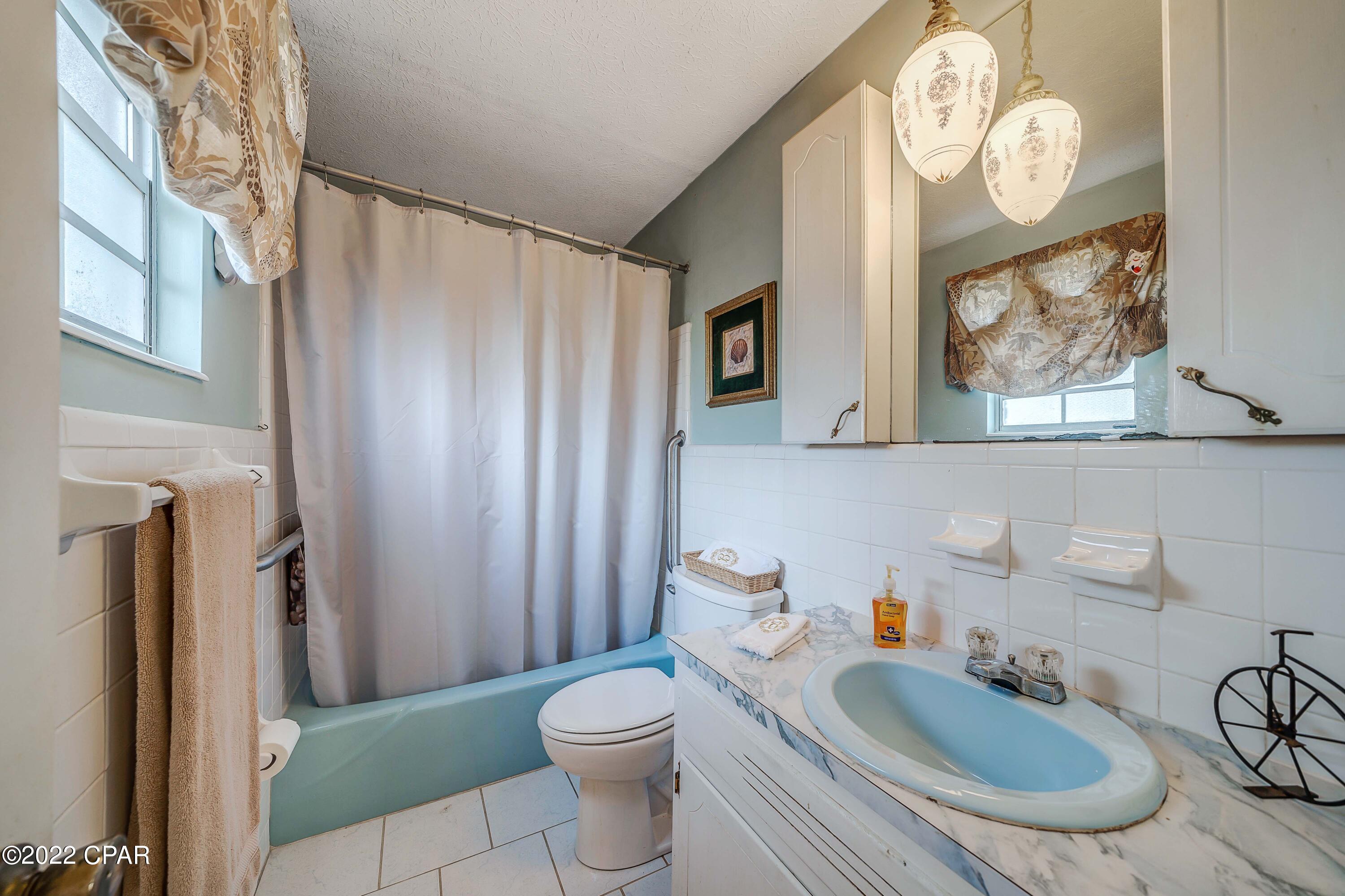 Lannie Rowe Lake Ests - Residential