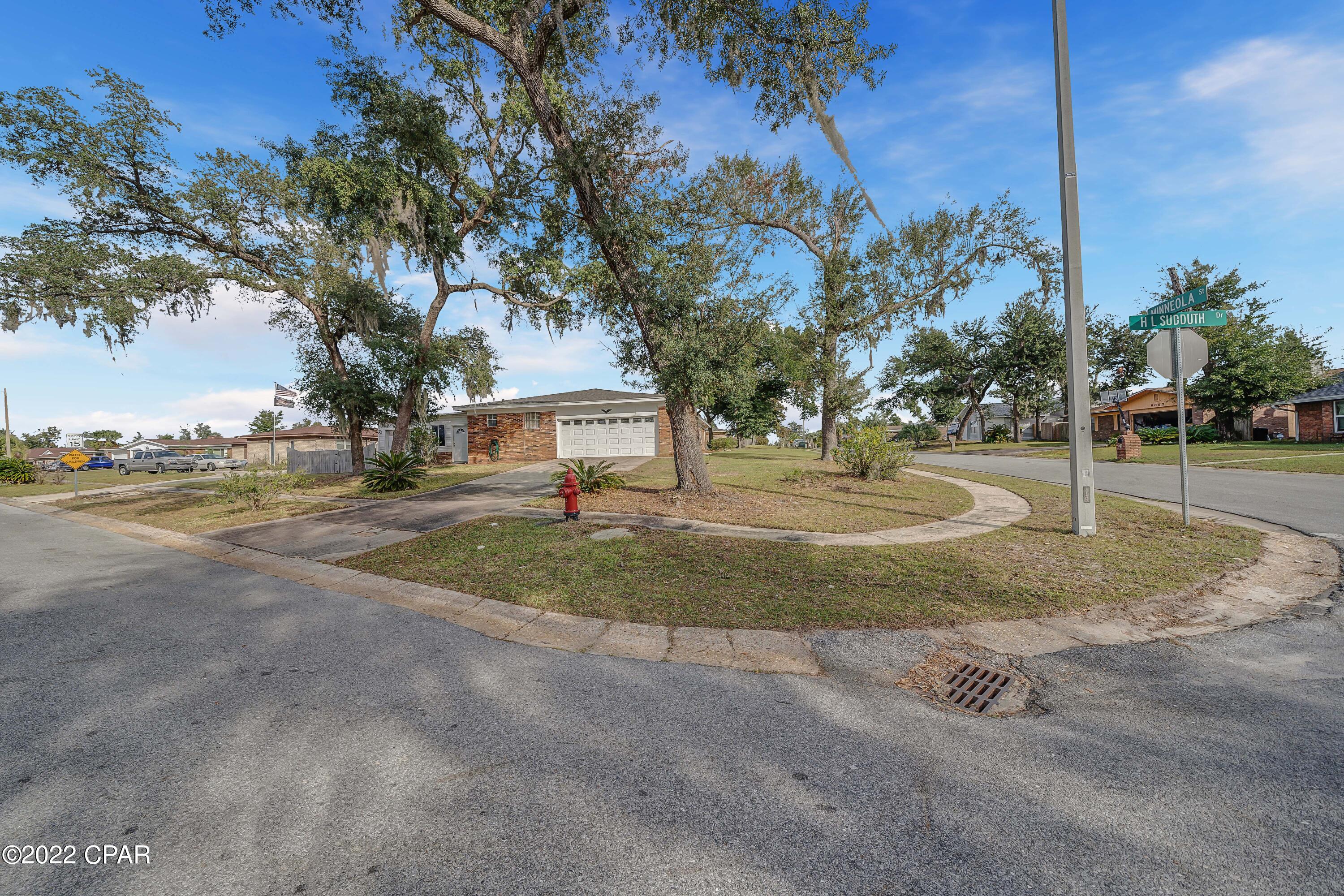 Lannie Rowe Lake Ests - Residential