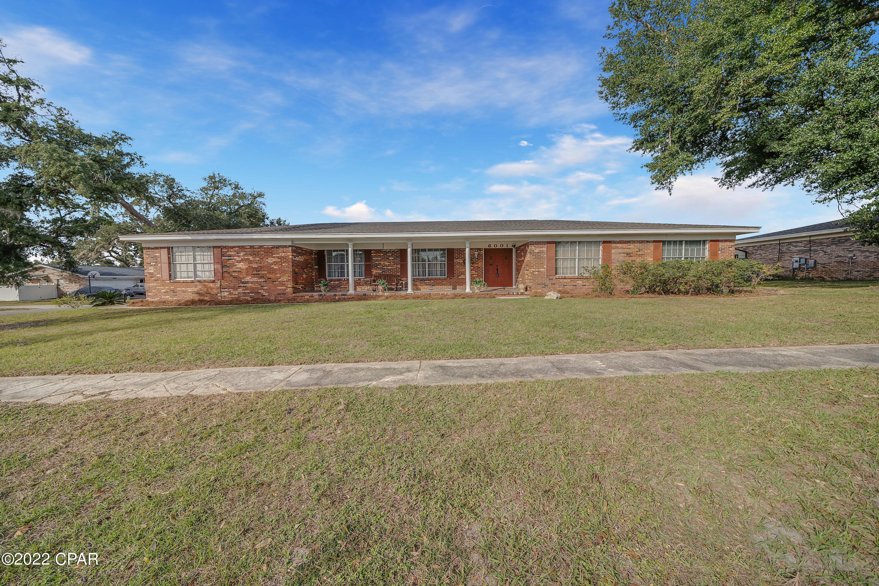 Lannie Rowe Lake Ests - Residential