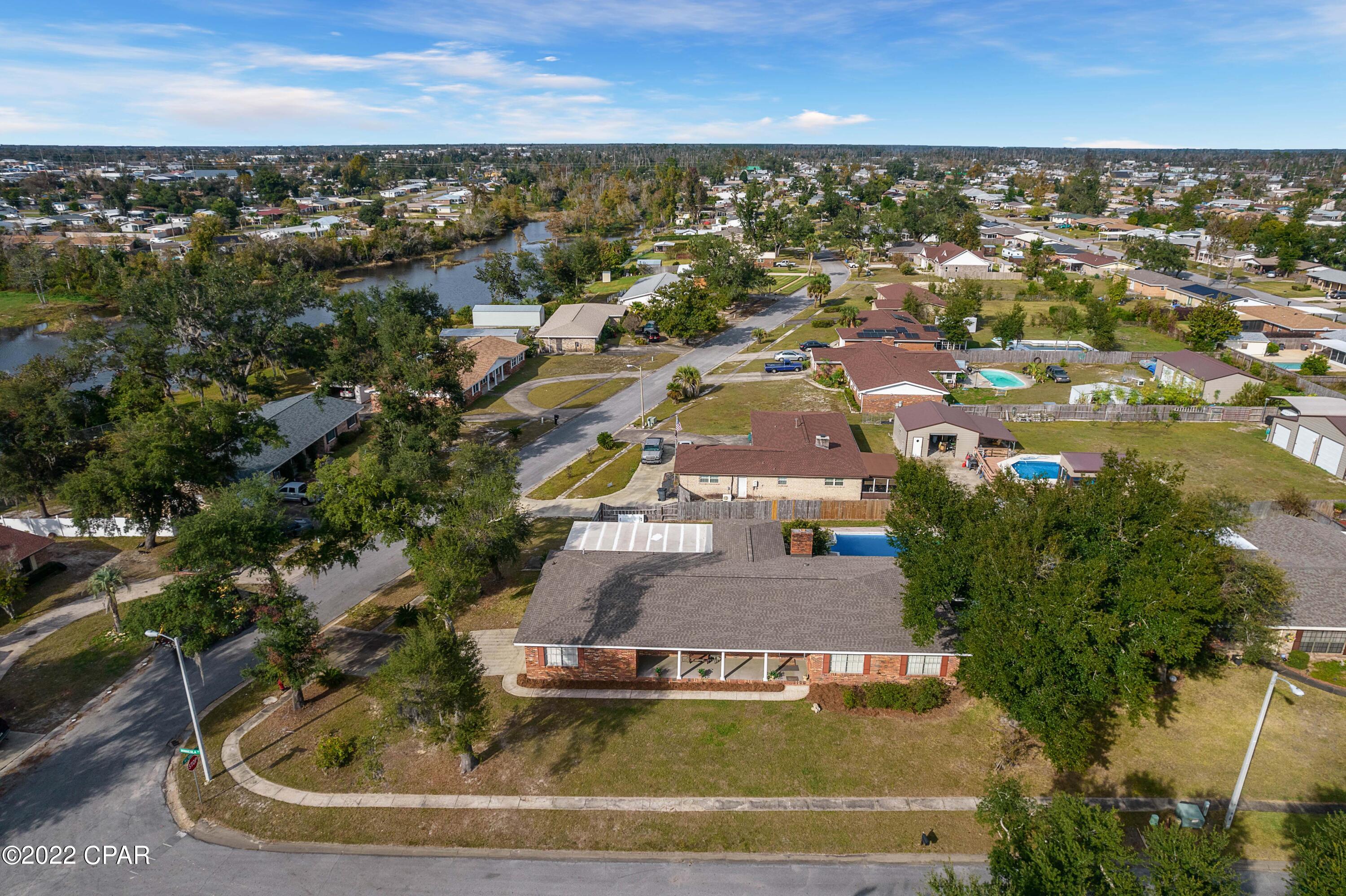 Lannie Rowe Lake Ests - Residential