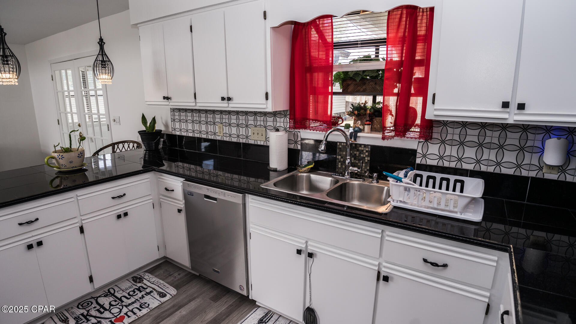 Panama City, Florida 32404, United States, 3 Bedrooms Bedrooms, ,3 BathroomsBathrooms,Residential,Active,100933