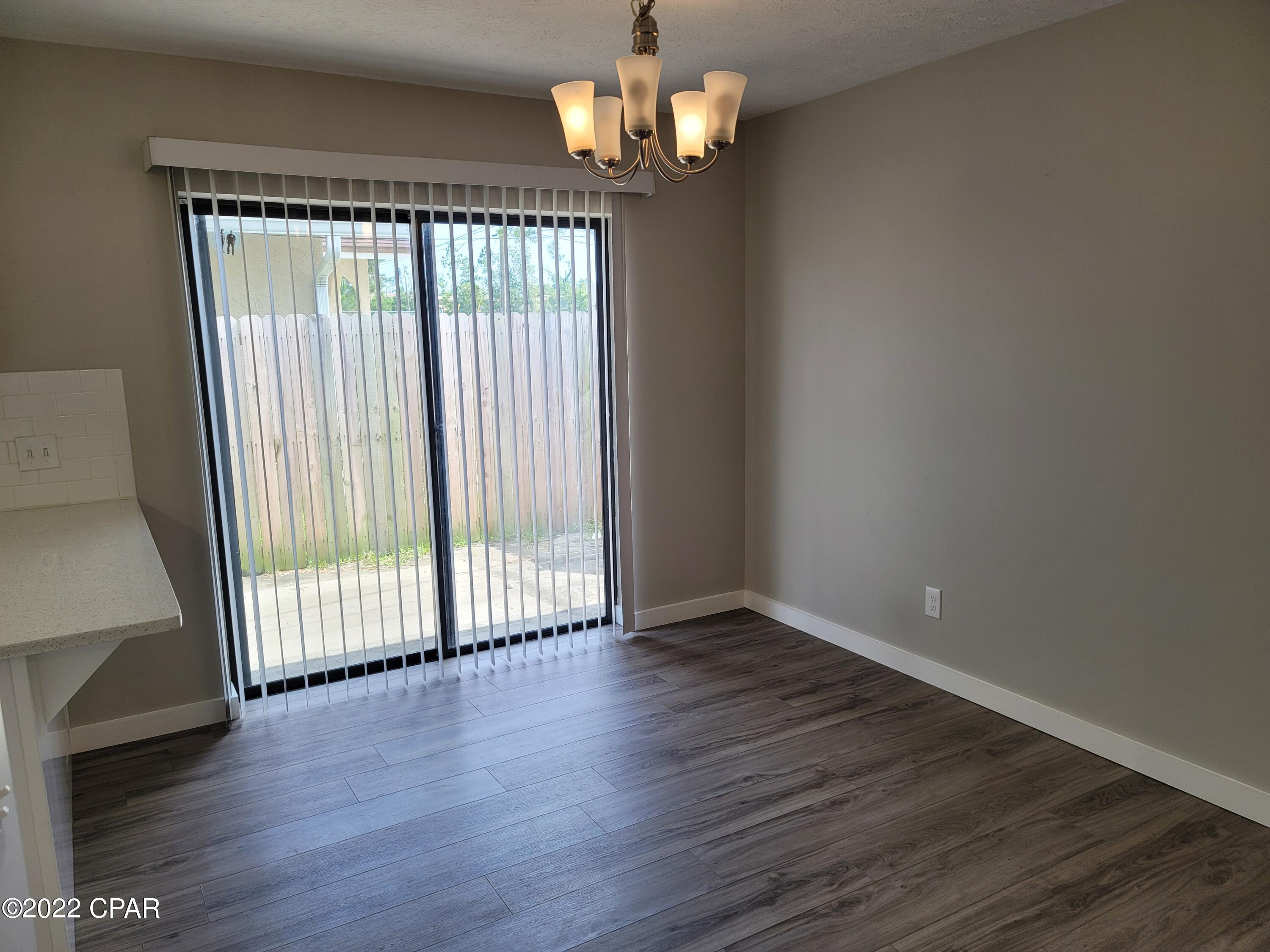 [No Recorded Subdiv] - Residential Lease