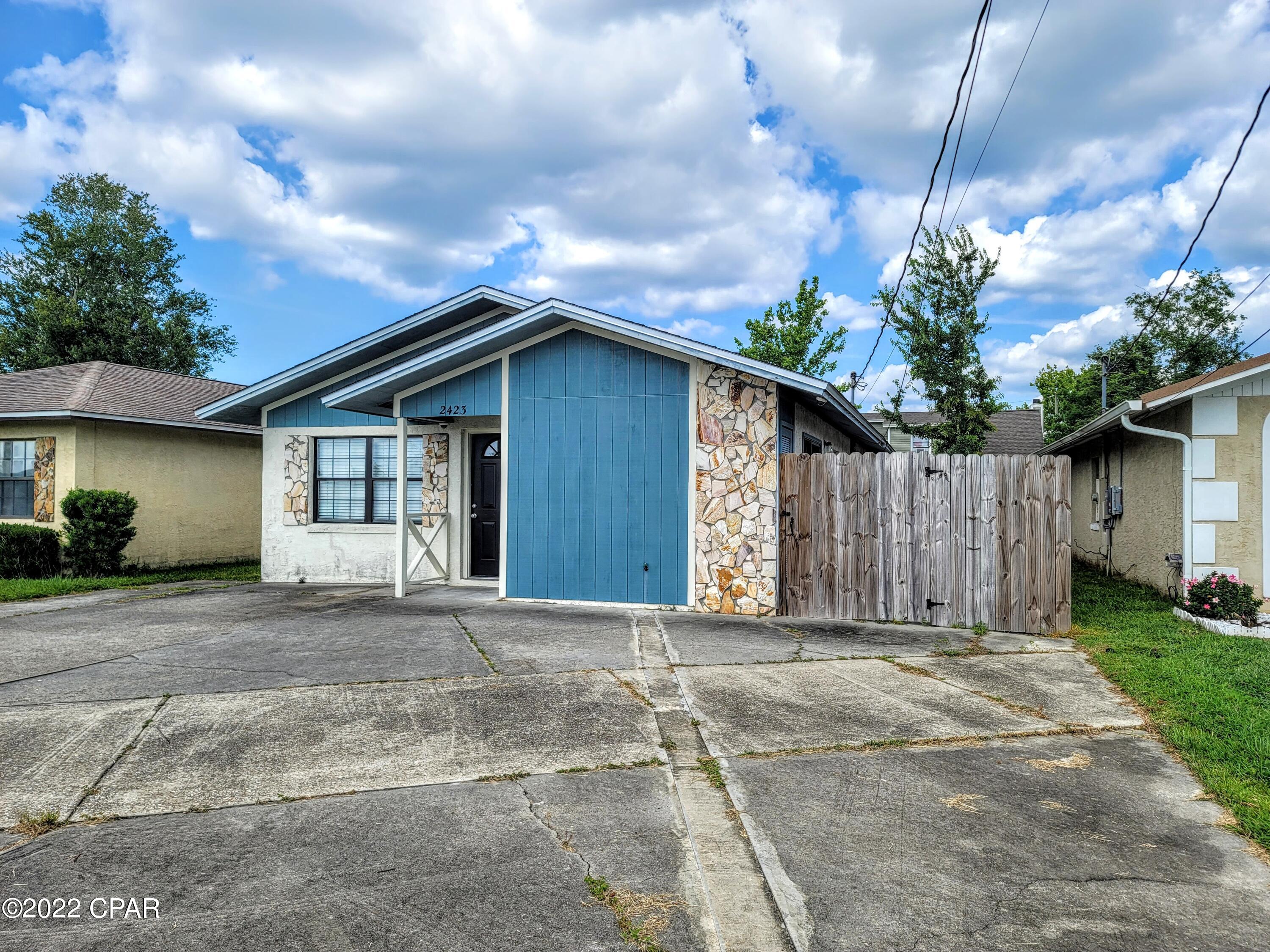 [No Recorded Subdiv] - Residential Lease