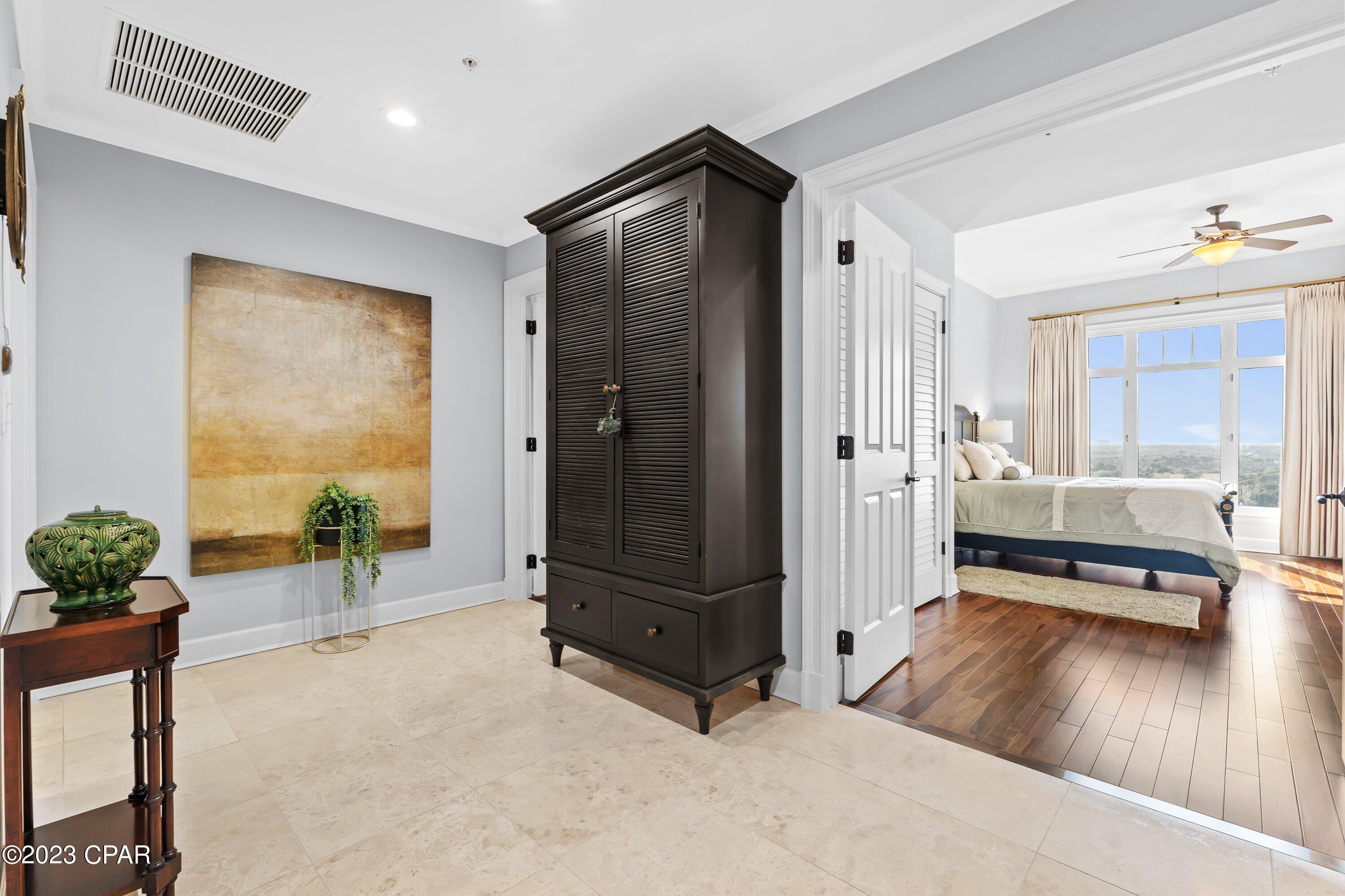 One Water Place At Kelly Plantation - Residential