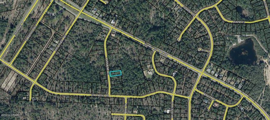 Over-sized building lot in Sunny Hills. Located close to main entrance off HWY 77 for that easy commute to Panama City or Chipley. Adjoining lot #1 is also available for the same price and terms. Affordable alternative to the high city prices. The Sunny Hills community features a popular 18 hole public golf course and many fine fishing and recreation lakes. Great time to invest in the future of the Florida Panhandle as the growth continues to move north out of Panama City. Buyer to pay Title Insurance, Closing Fee, and Doc Stamps on the Deed.