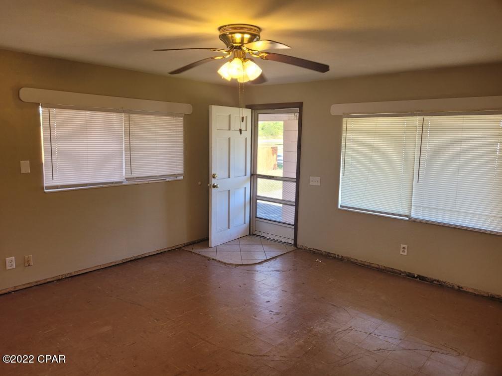 Parkway Manor - Residential