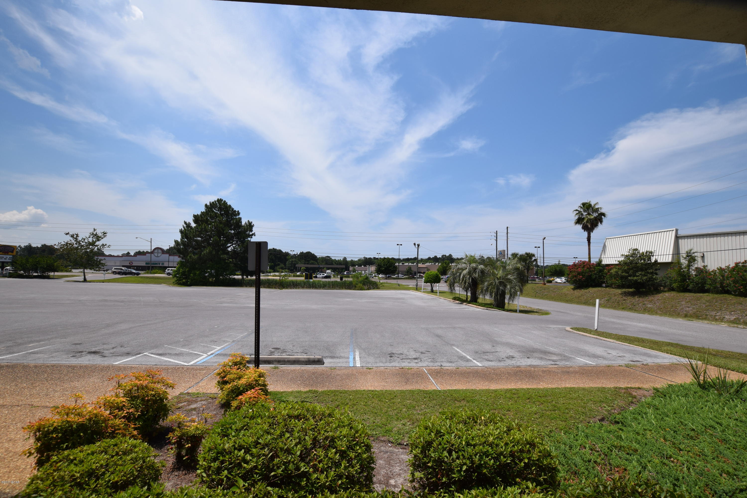 Willow Lake Commercial Center - Commercial Sale