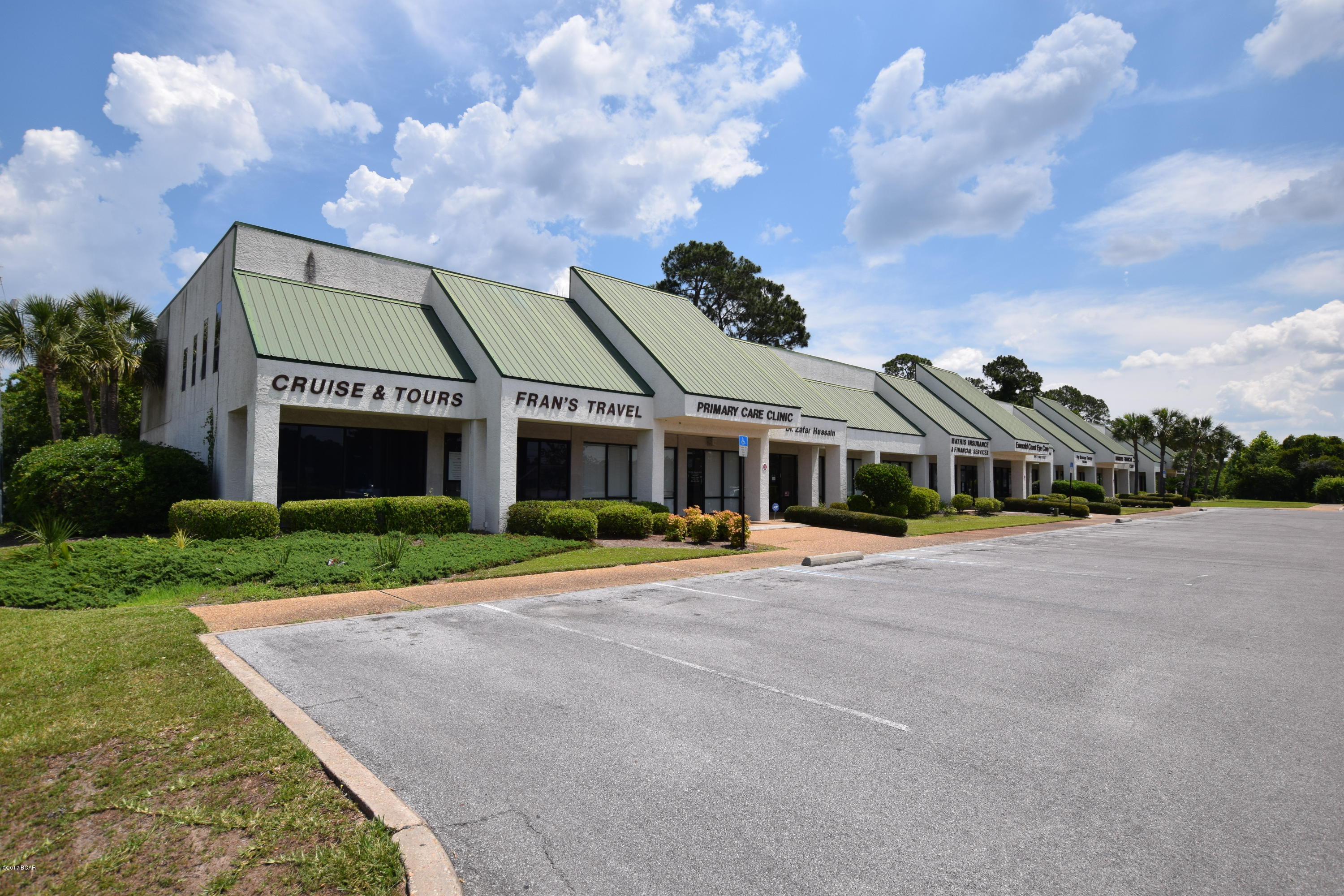 Willow Lake Commercial Center - Commercial Sale