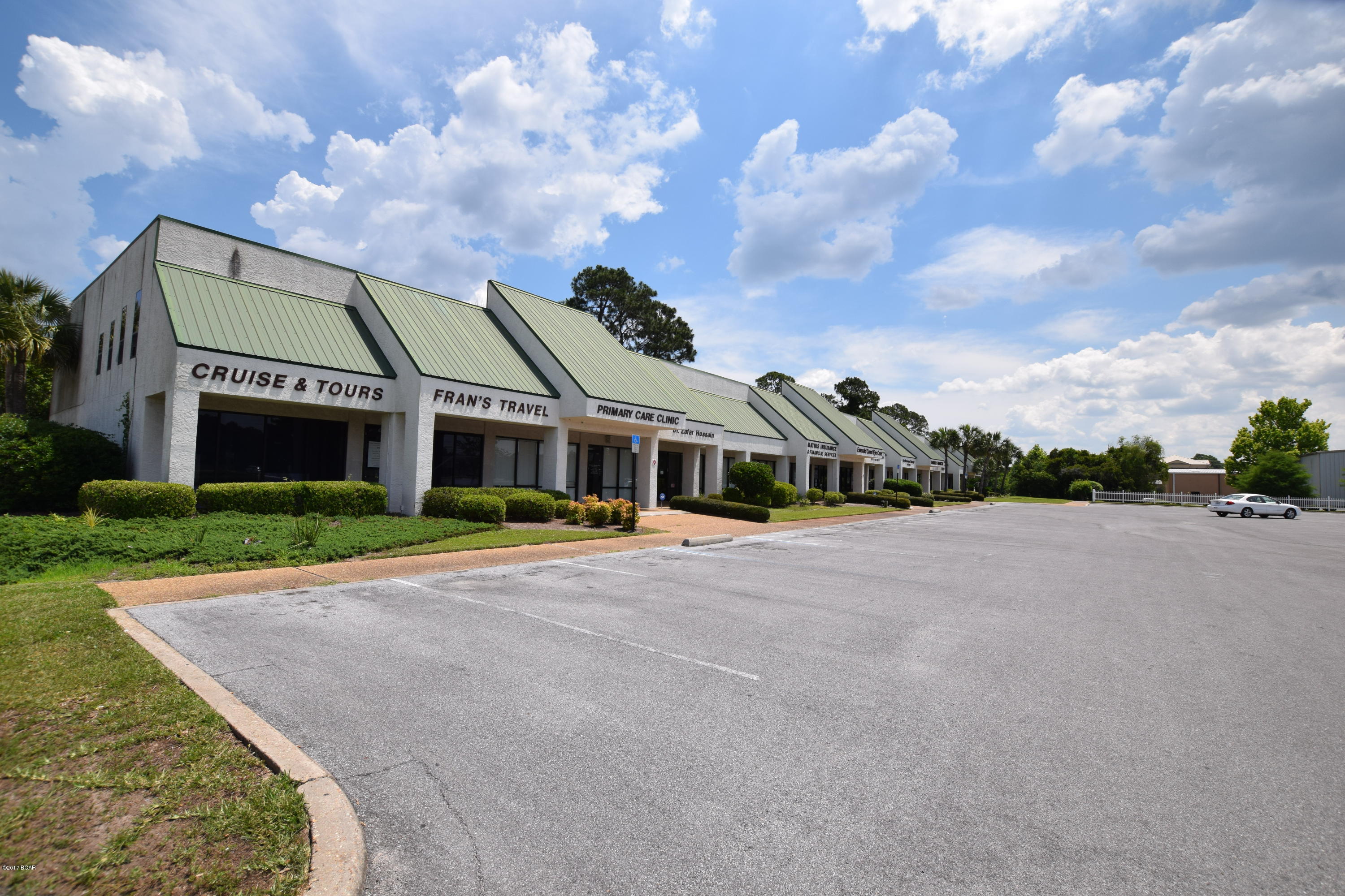 Willow Lake Commercial Center - Commercial Sale