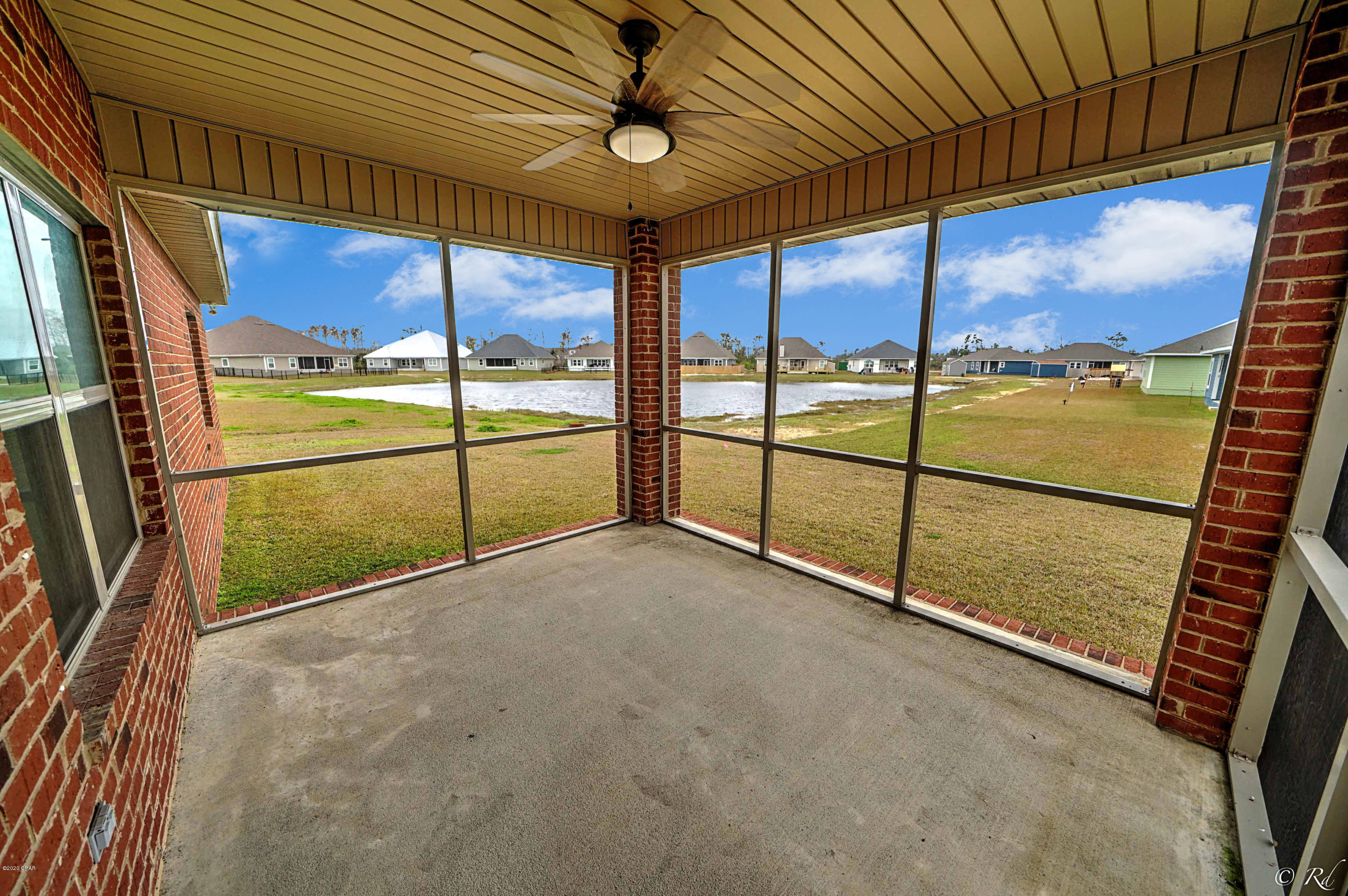 Village Of Mill Bayou/Shoreline Village Ph 1A - Residential