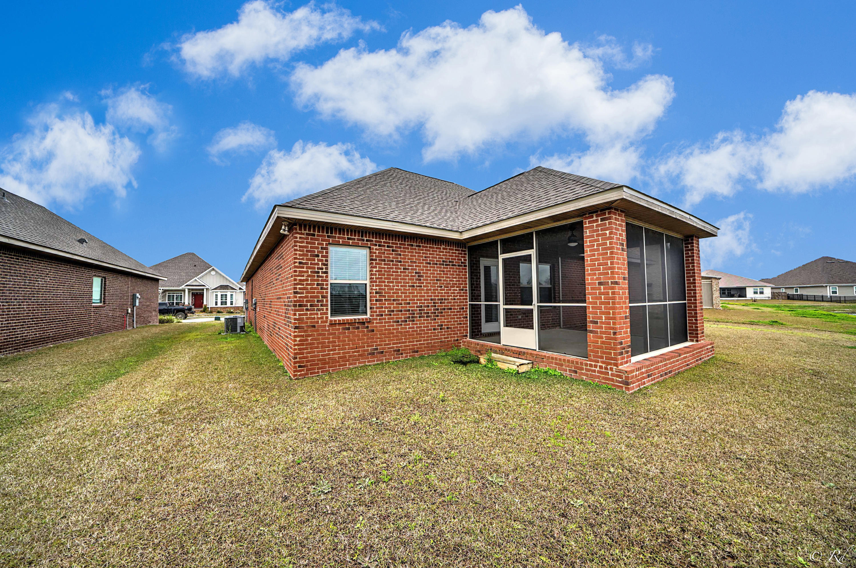 Village Of Mill Bayou/Shoreline Village Ph 1A - Residential