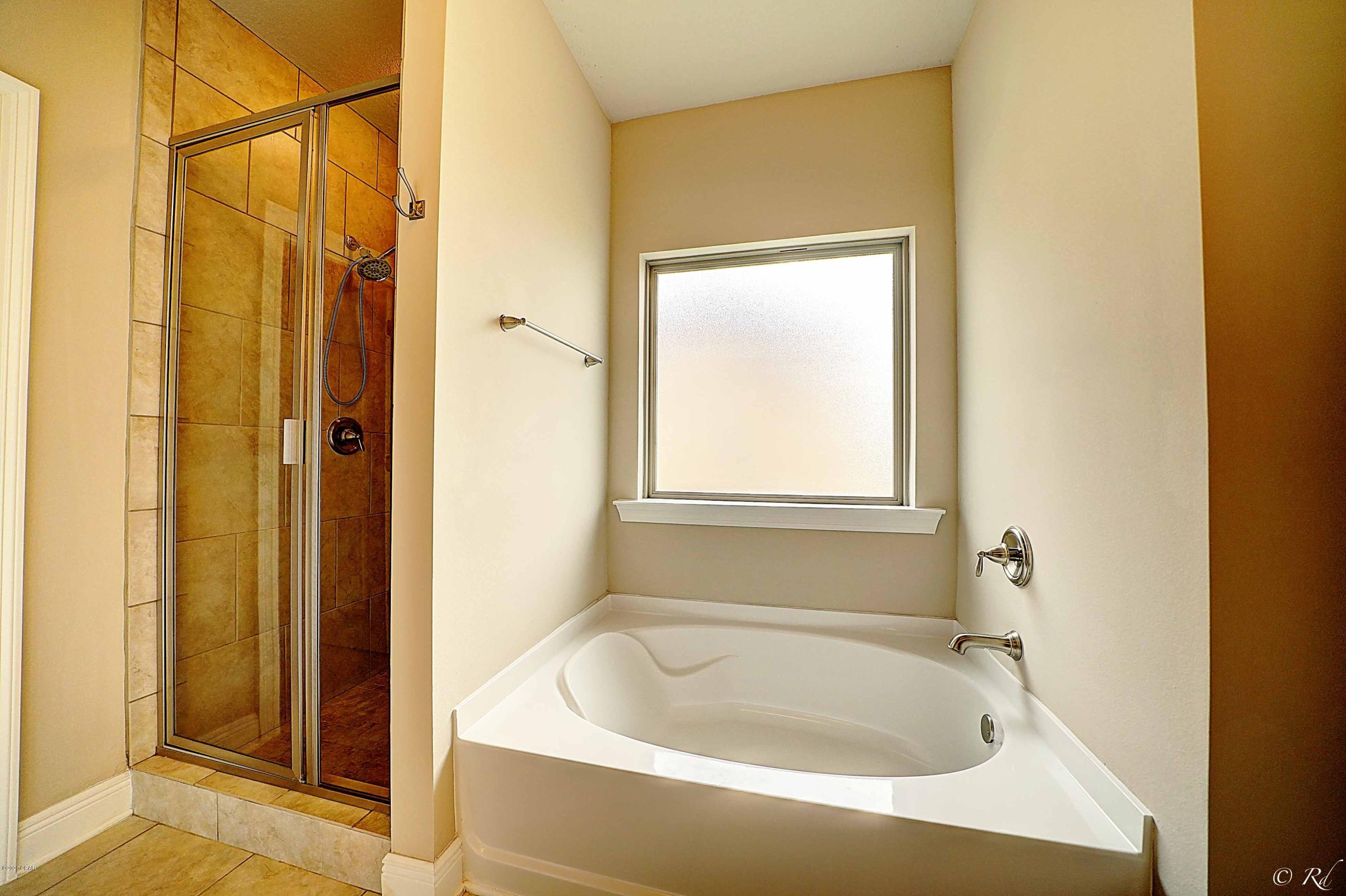 Village Of Mill Bayou/Shoreline Village Ph 1A - Residential