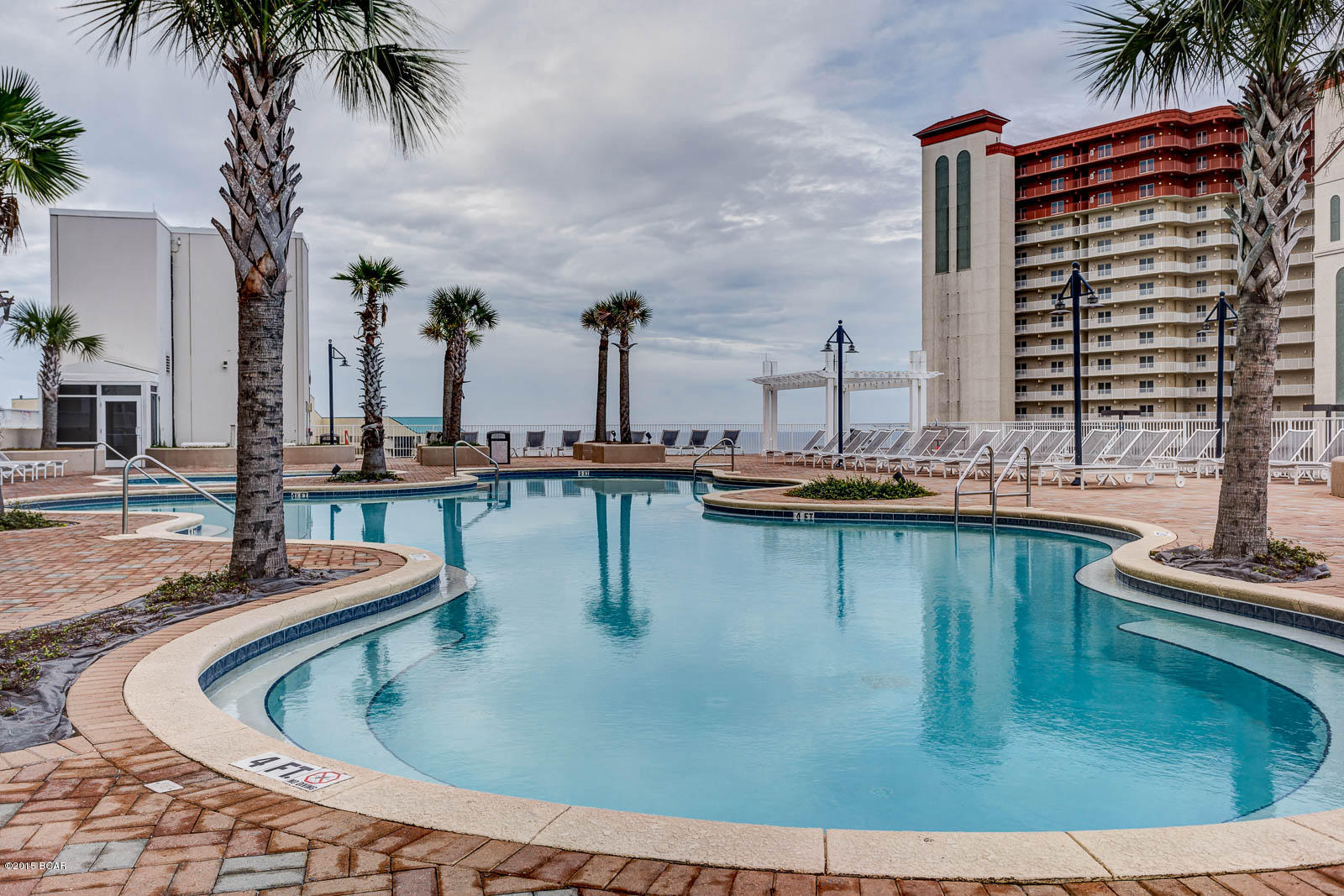 Laketown Wharf - Residential