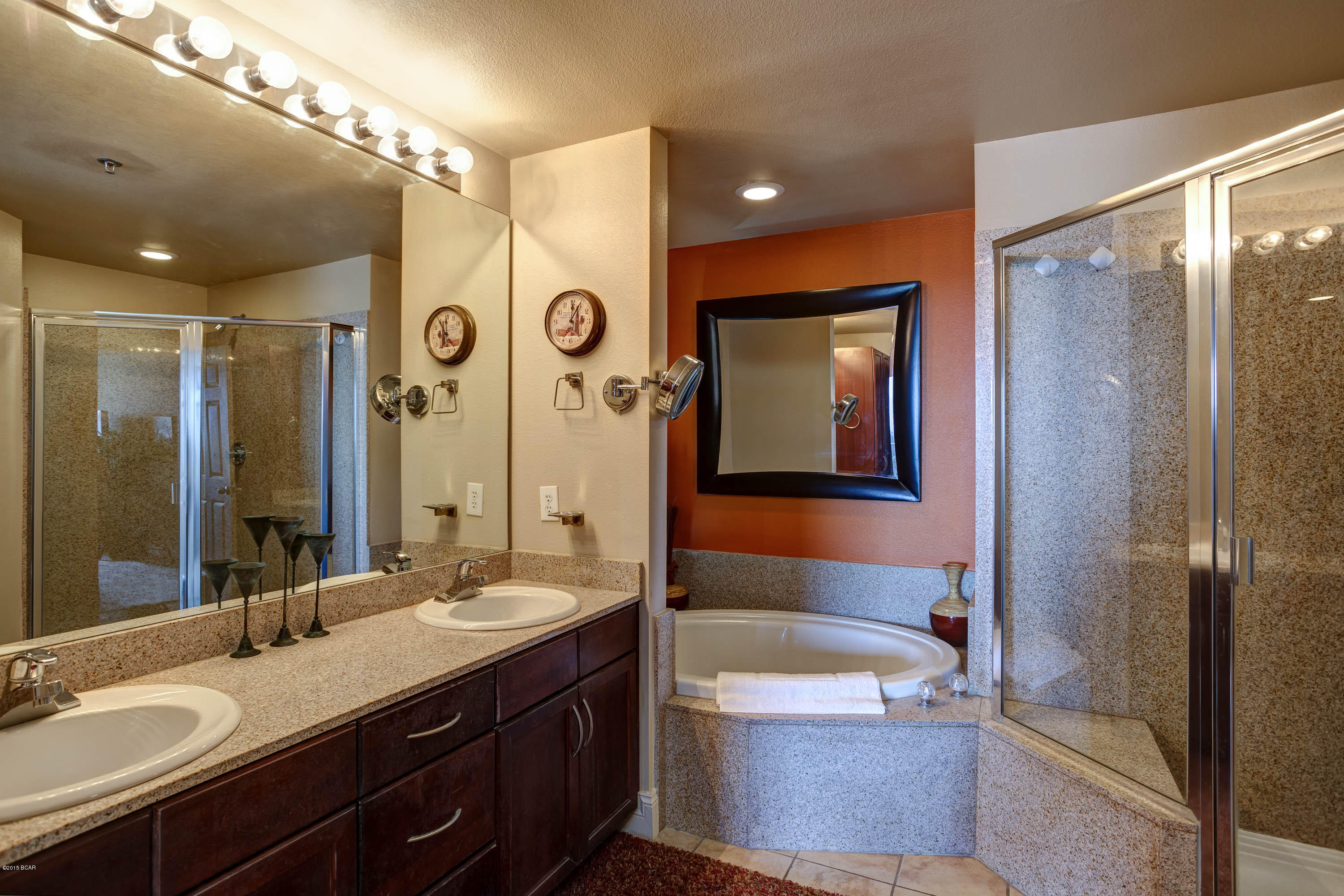 Laketown Wharf - Residential