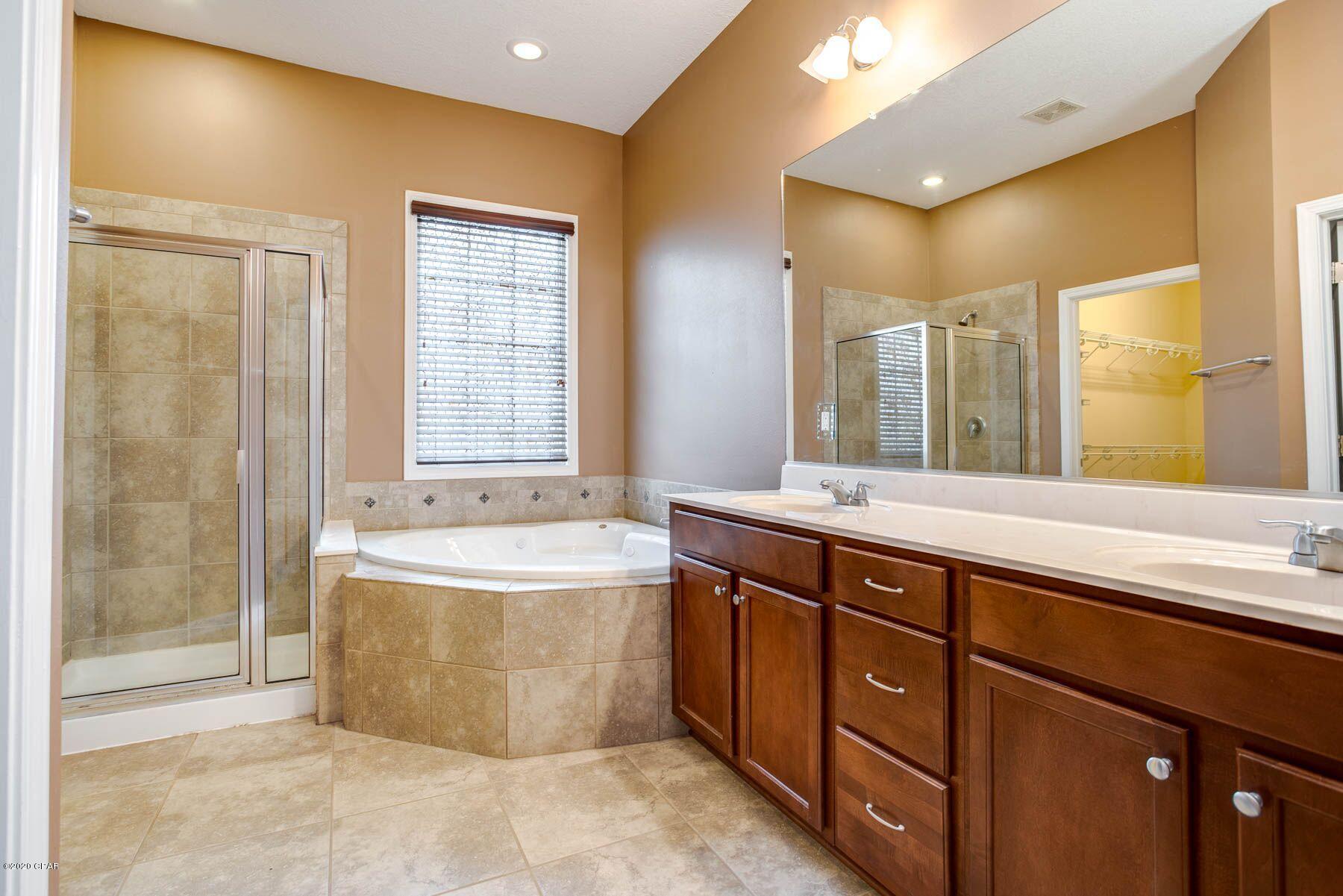 Hawks Landing - Residential