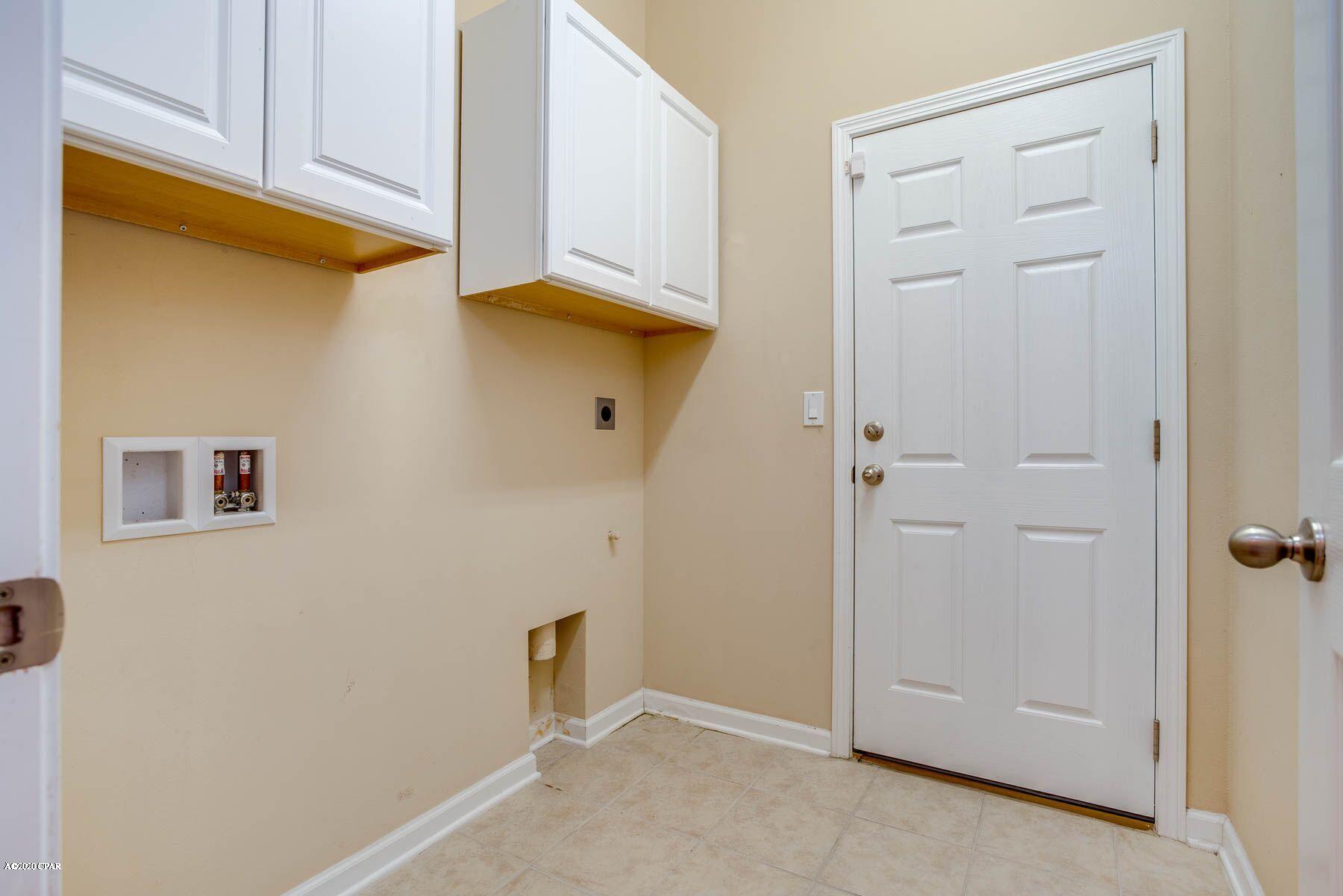 Hawks Landing - Residential