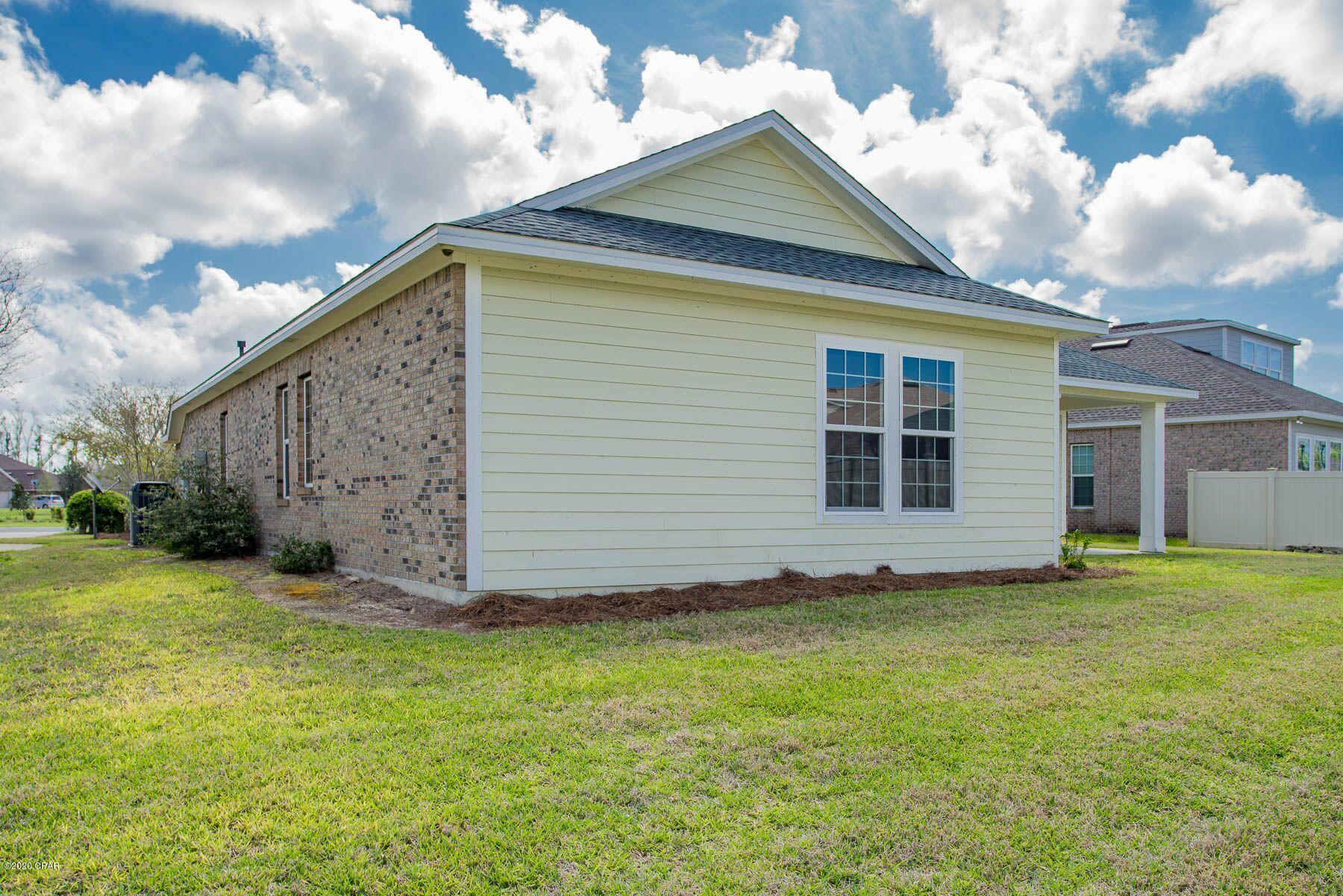 Hawks Landing - Residential