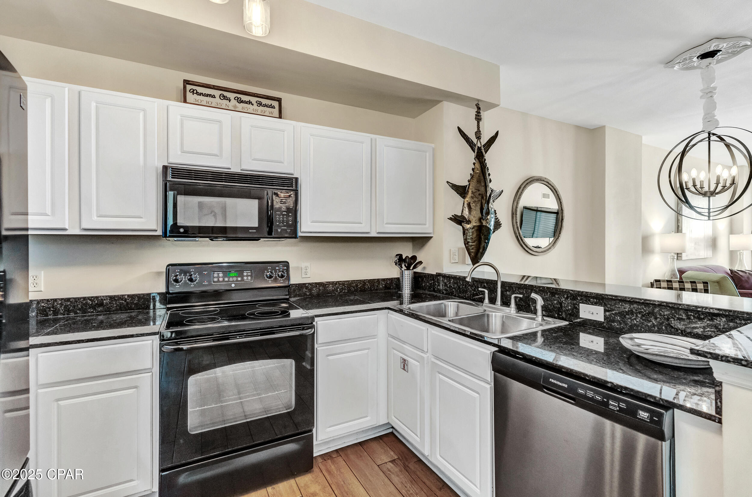 Sunrise Beach - Residential