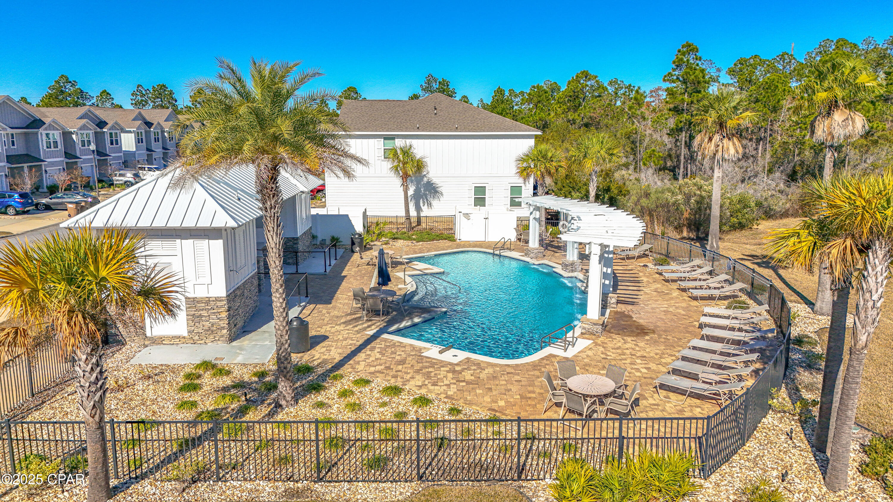 Hathaway Townhomes - Residential Lease