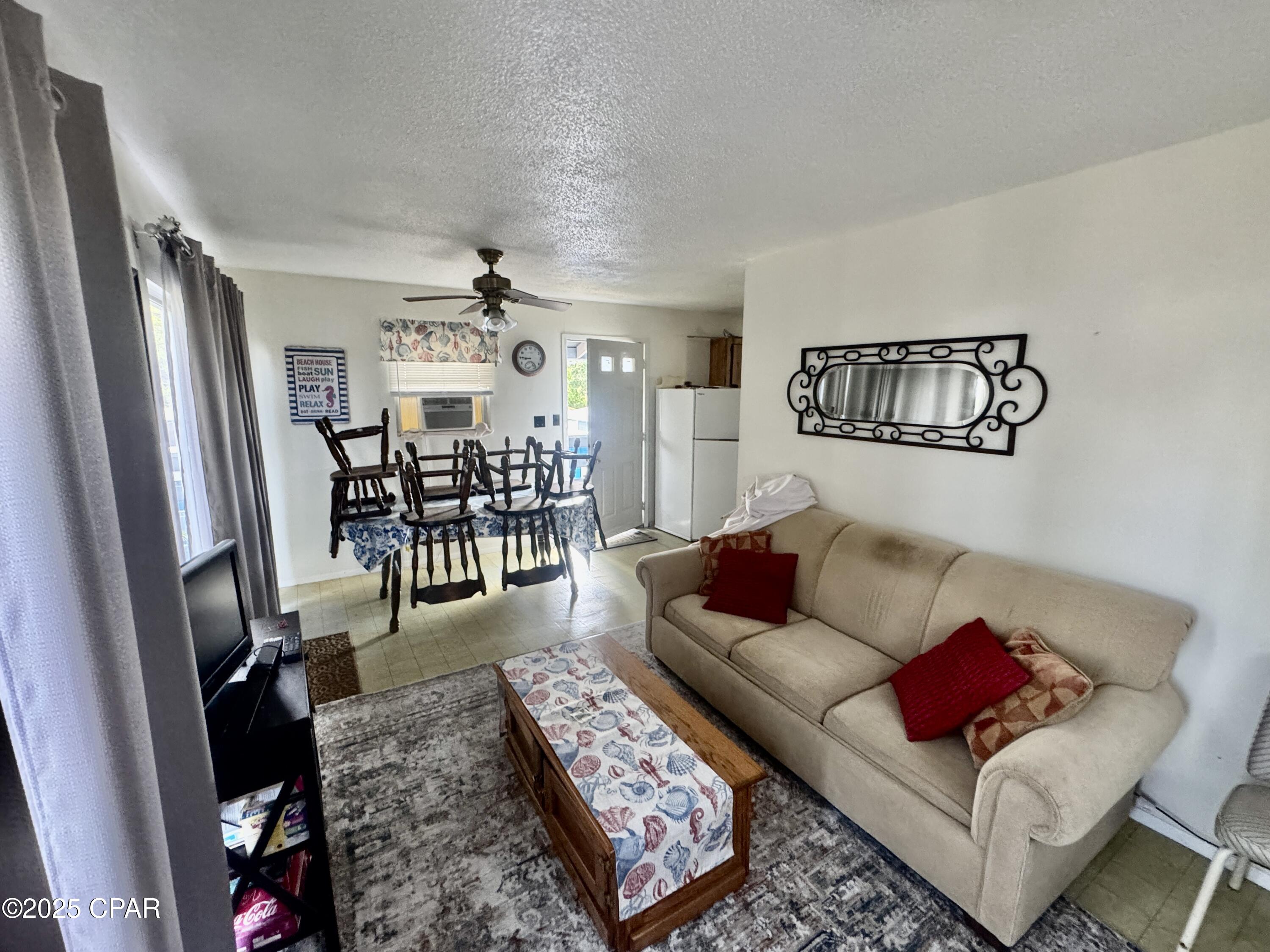 Laguna Beach 6th Add - Residential